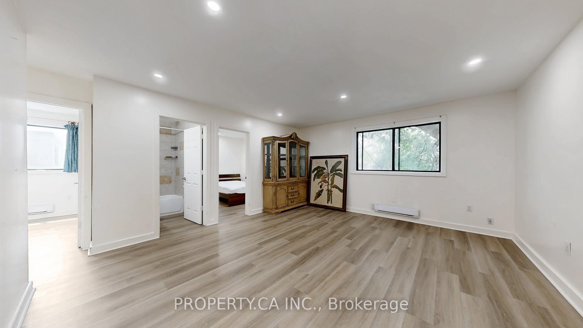 Photo 24 of 1784 Jane Street, North York, Weston — HOMEH