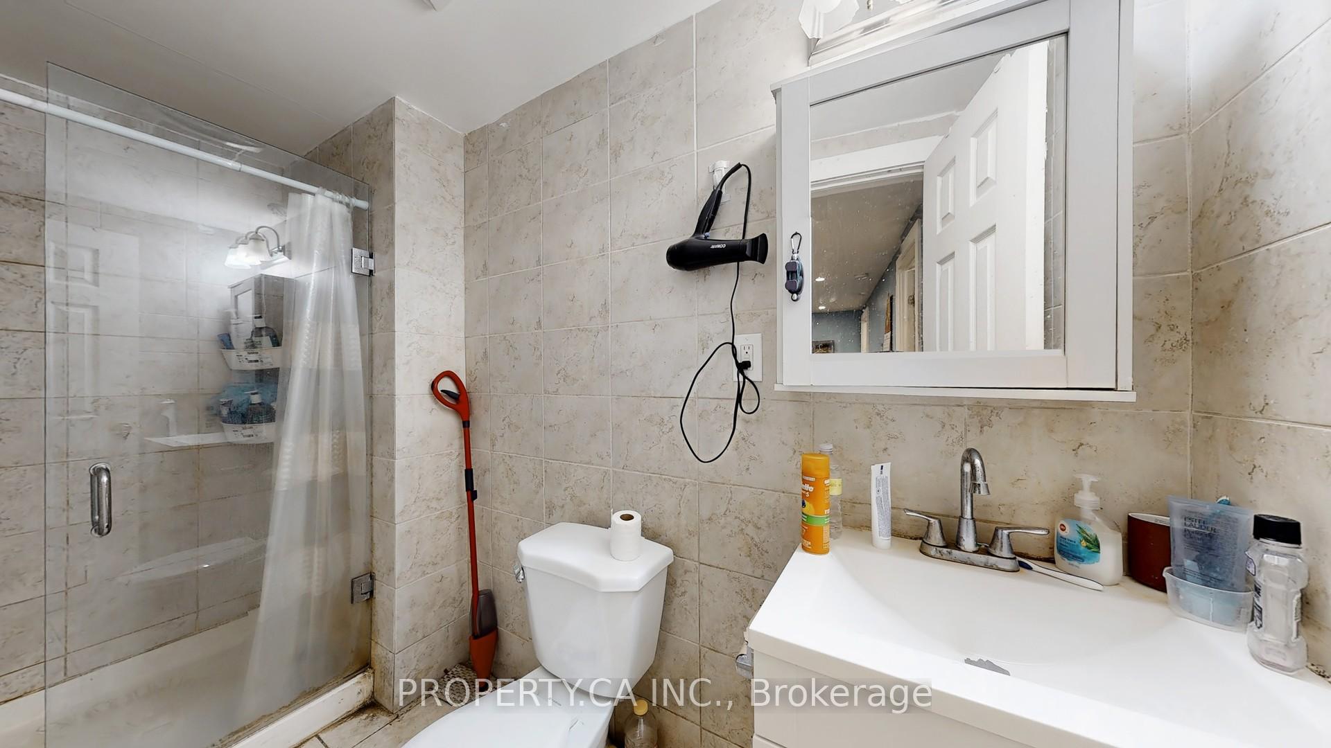 Photo 34 of 1784 Jane Street, North York, Weston — HOMEH