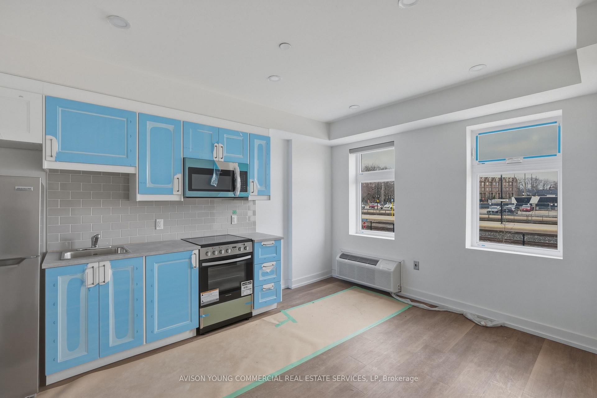 Photo 6 of 1 Blue Goose Street, Etobicoke, Mimico — HOMEH