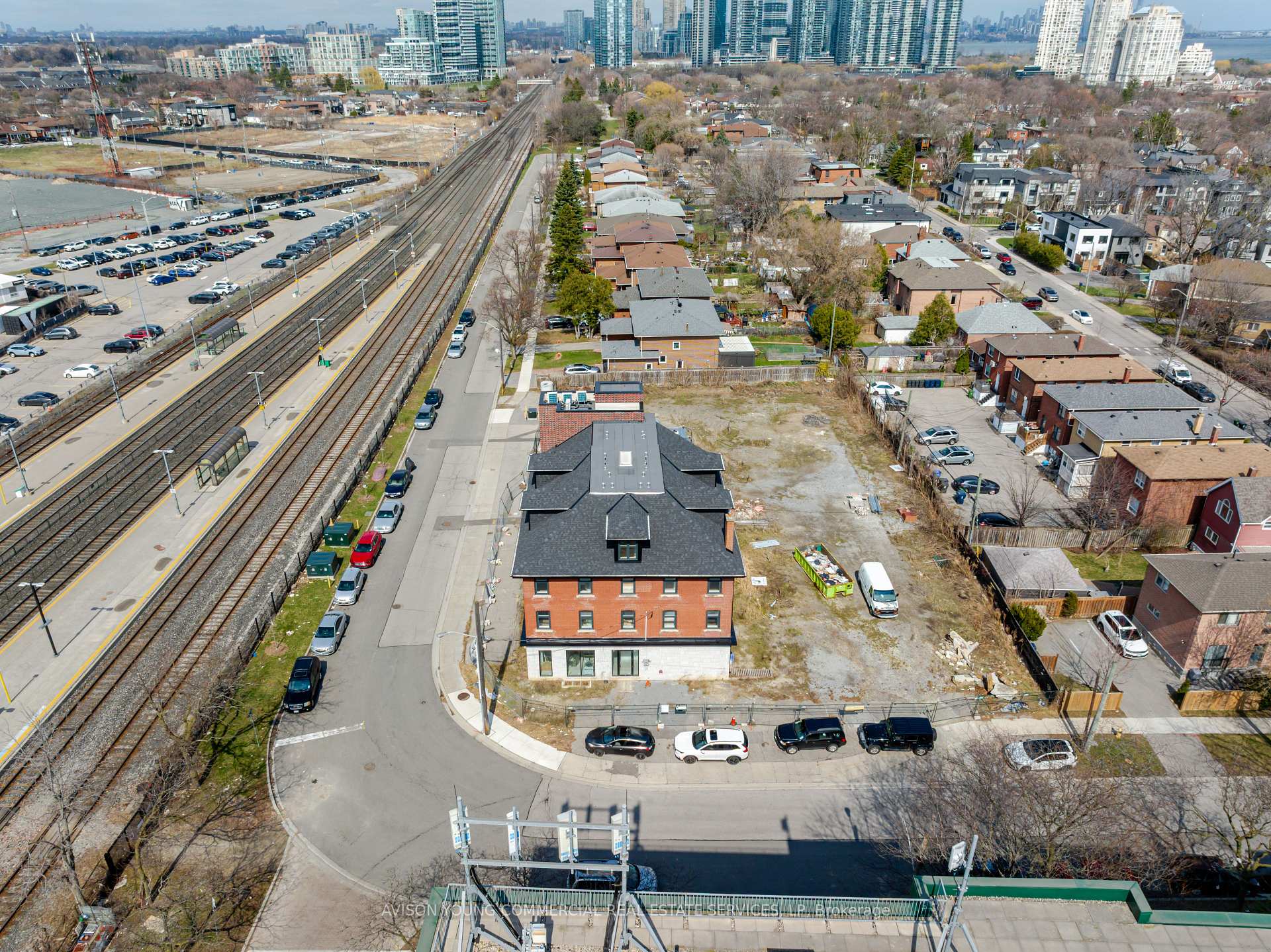 Photo 15 of 1 Blue Goose Street, Etobicoke, Mimico — HOMEH