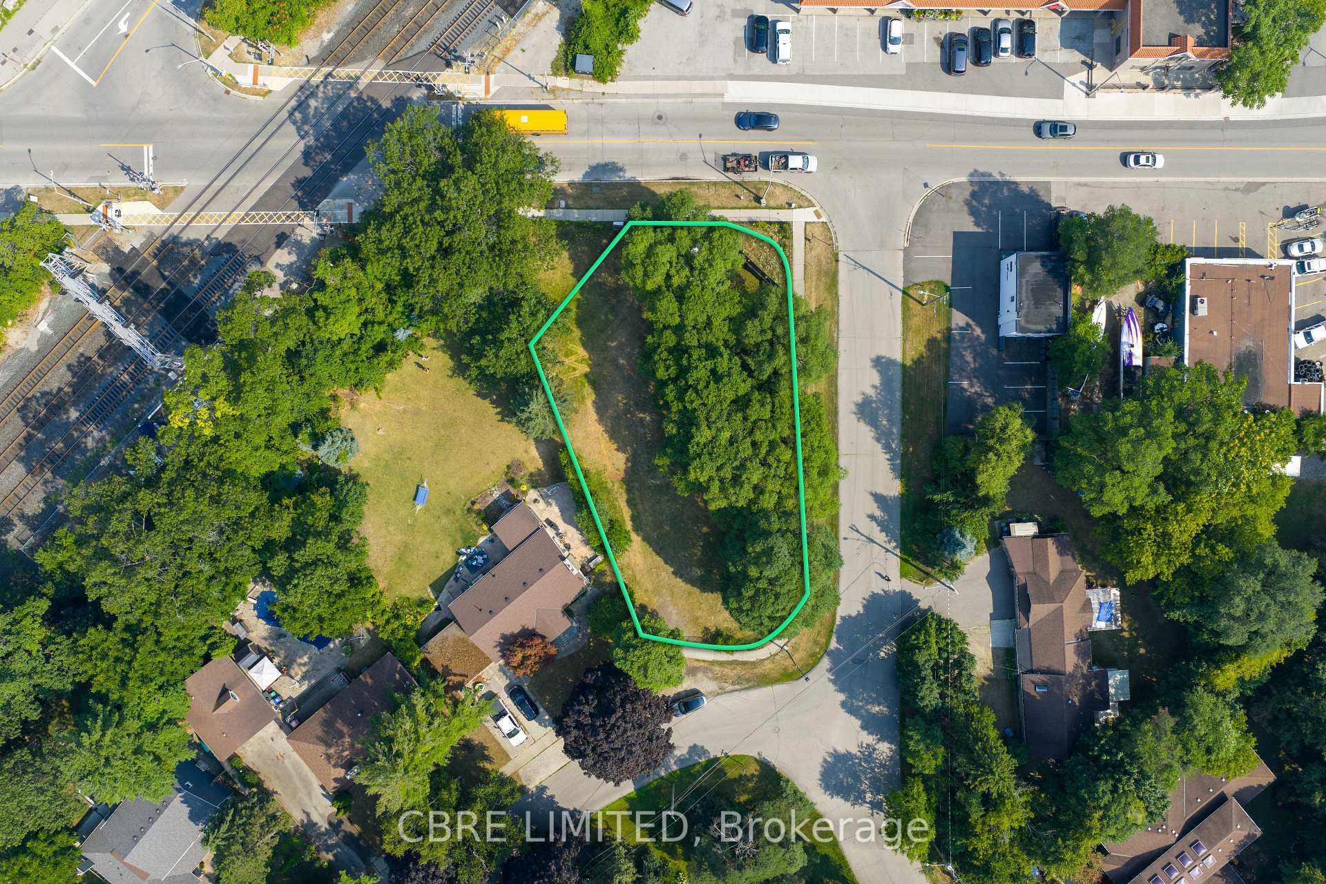 Photo 2 of 1110 Lorne Park Road, Mississauga, Lorne Park — HOMEH