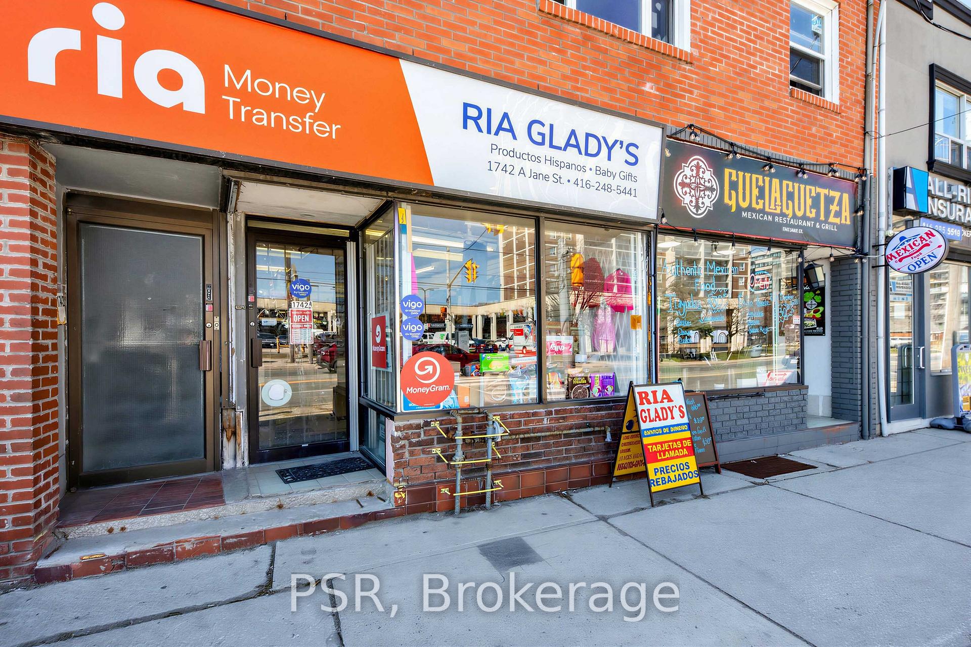 Photo 3 of 1742 Jane Street, North York, Weston — HOMEH