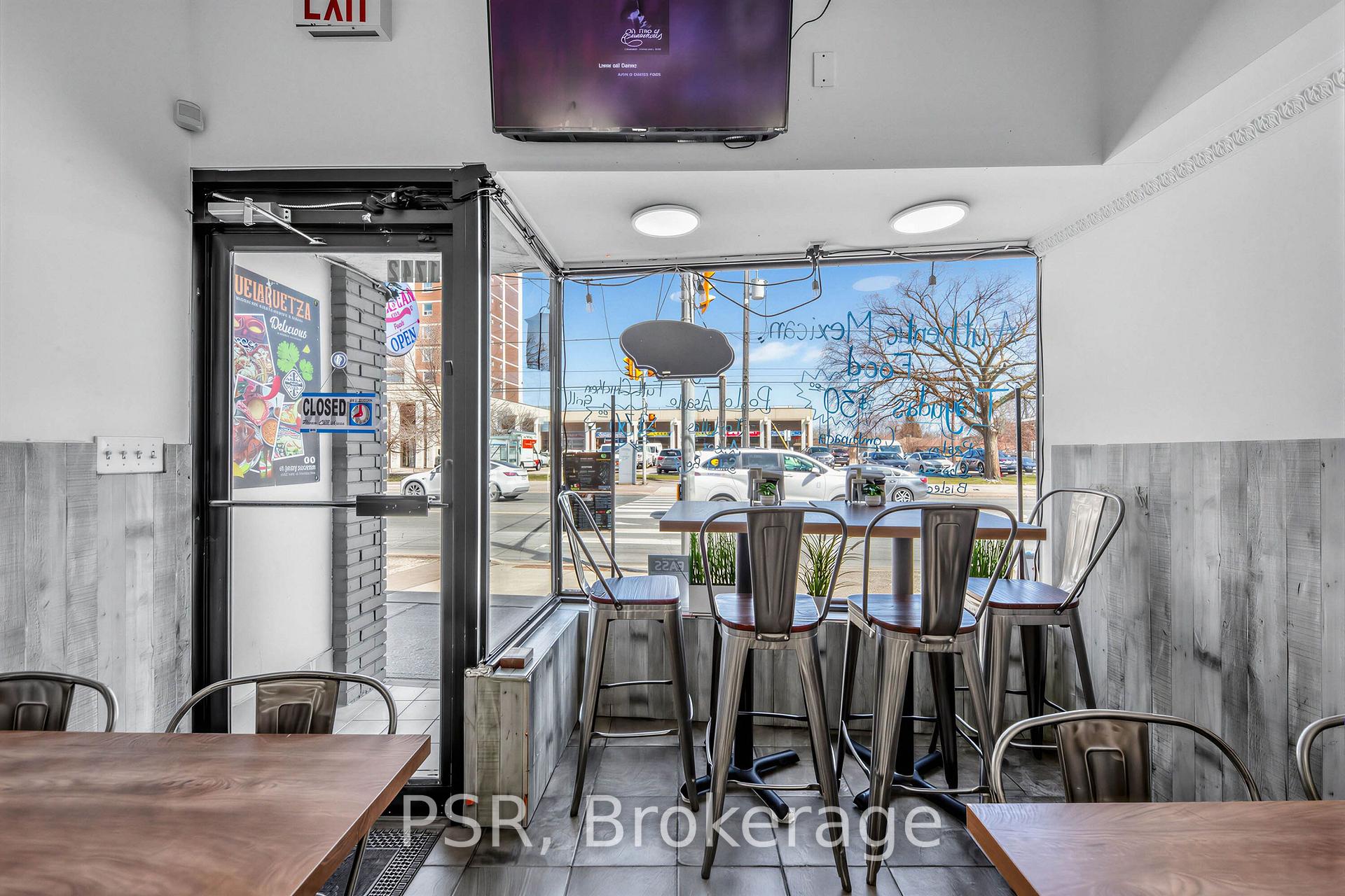 Photo 5 of 1742 Jane Street, North York, Weston — HOMEH