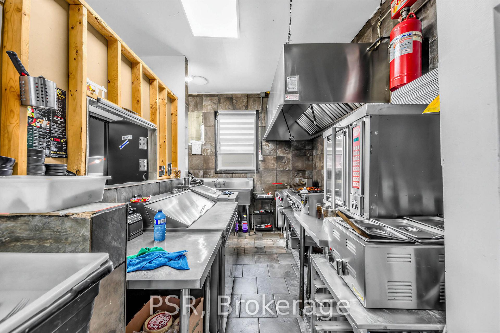 Photo 11 of 1742 Jane Street, North York, Weston — HOMEH