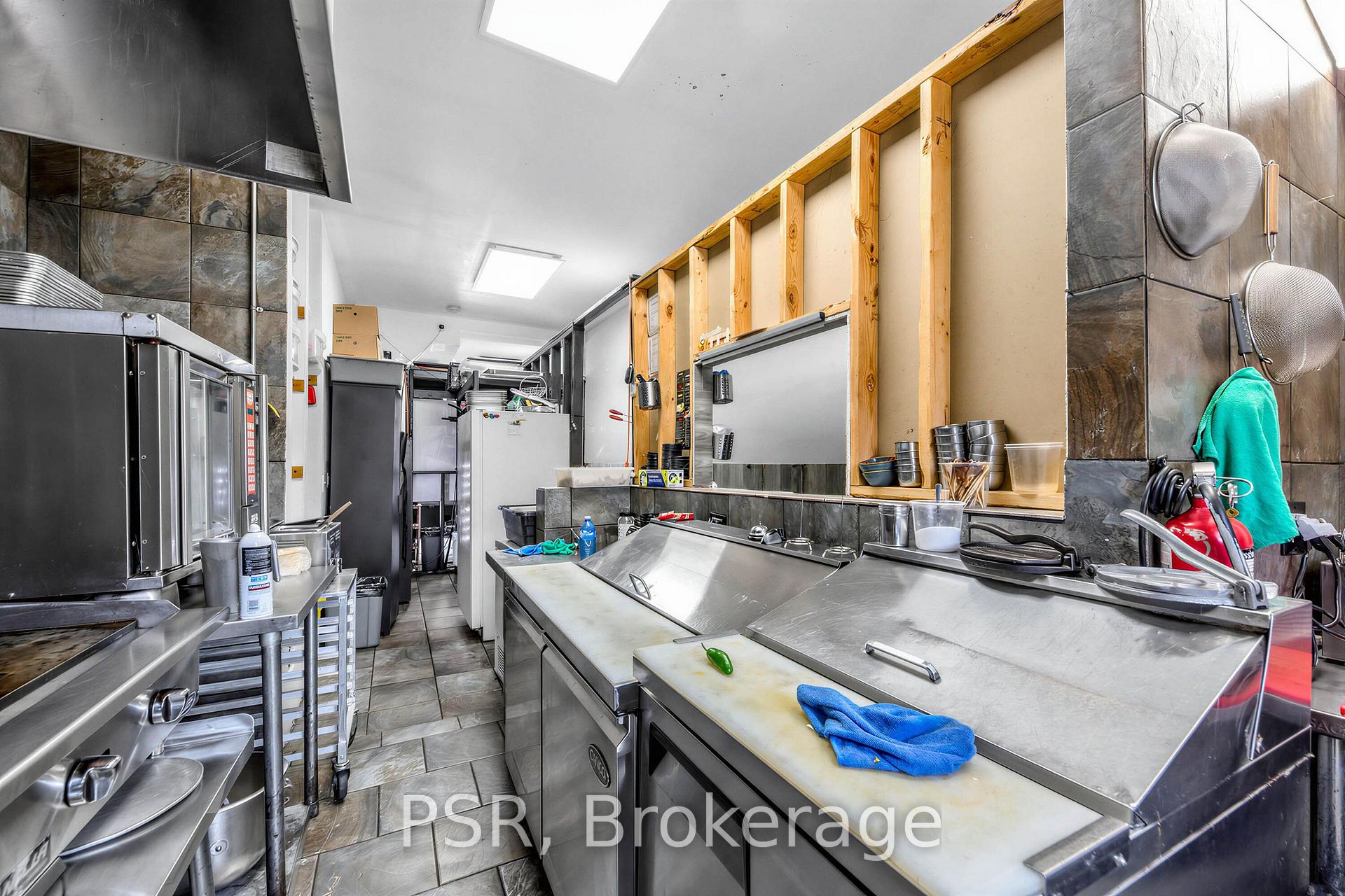 Photo 13 of 1742 Jane Street, North York, Weston — HOMEH
