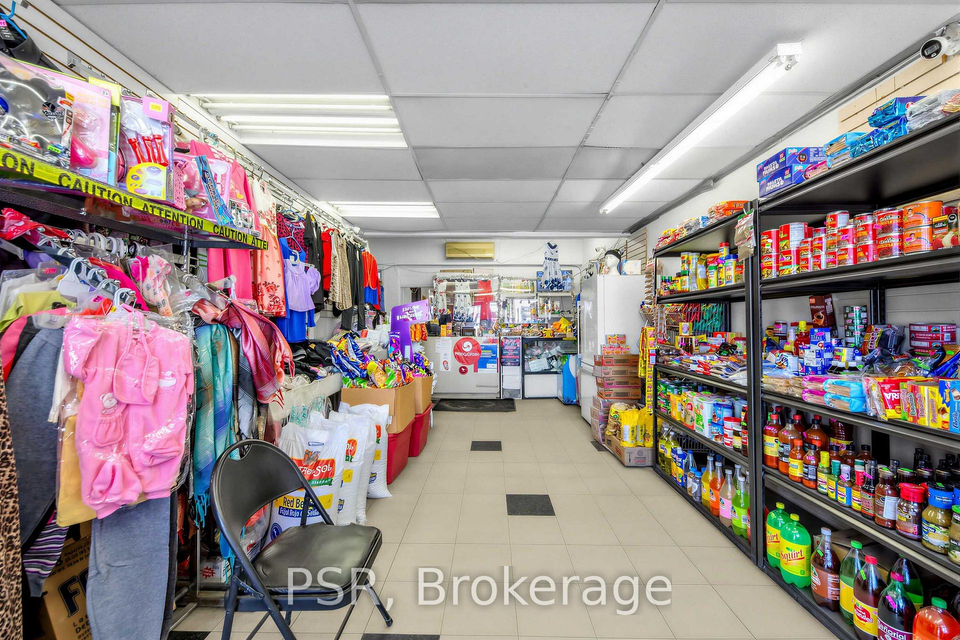 Photo 15 of 1742 Jane Street, North York, Weston — HOMEH