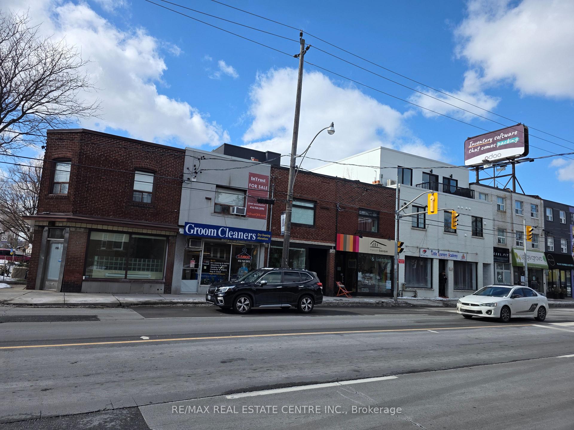 Photo 2 of 262 Jane Street, Toronto, Lambton Baby Point — HOMEH