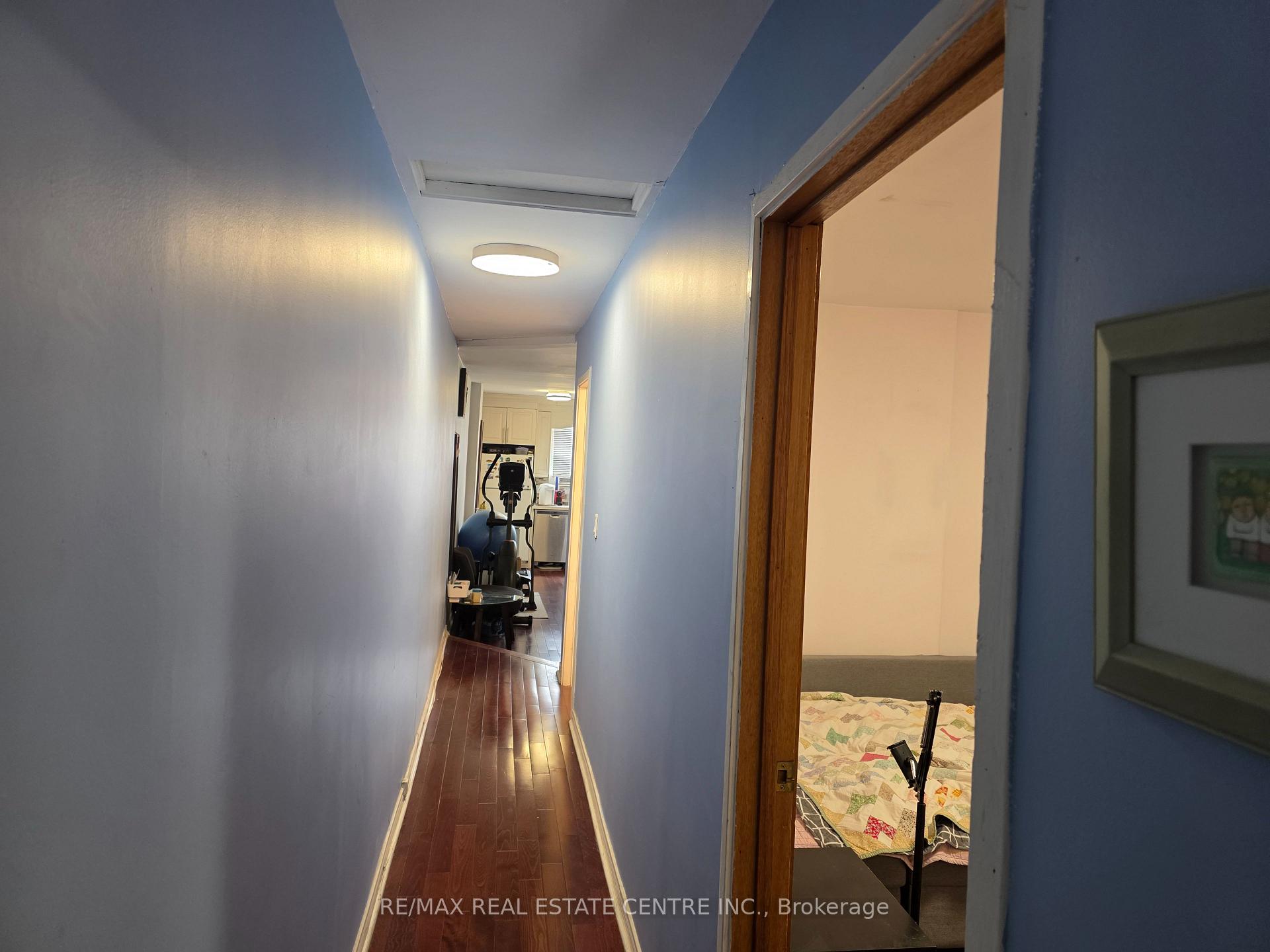 Photo 15 of 262 Jane Street, Toronto, Lambton Baby Point — HOMEH