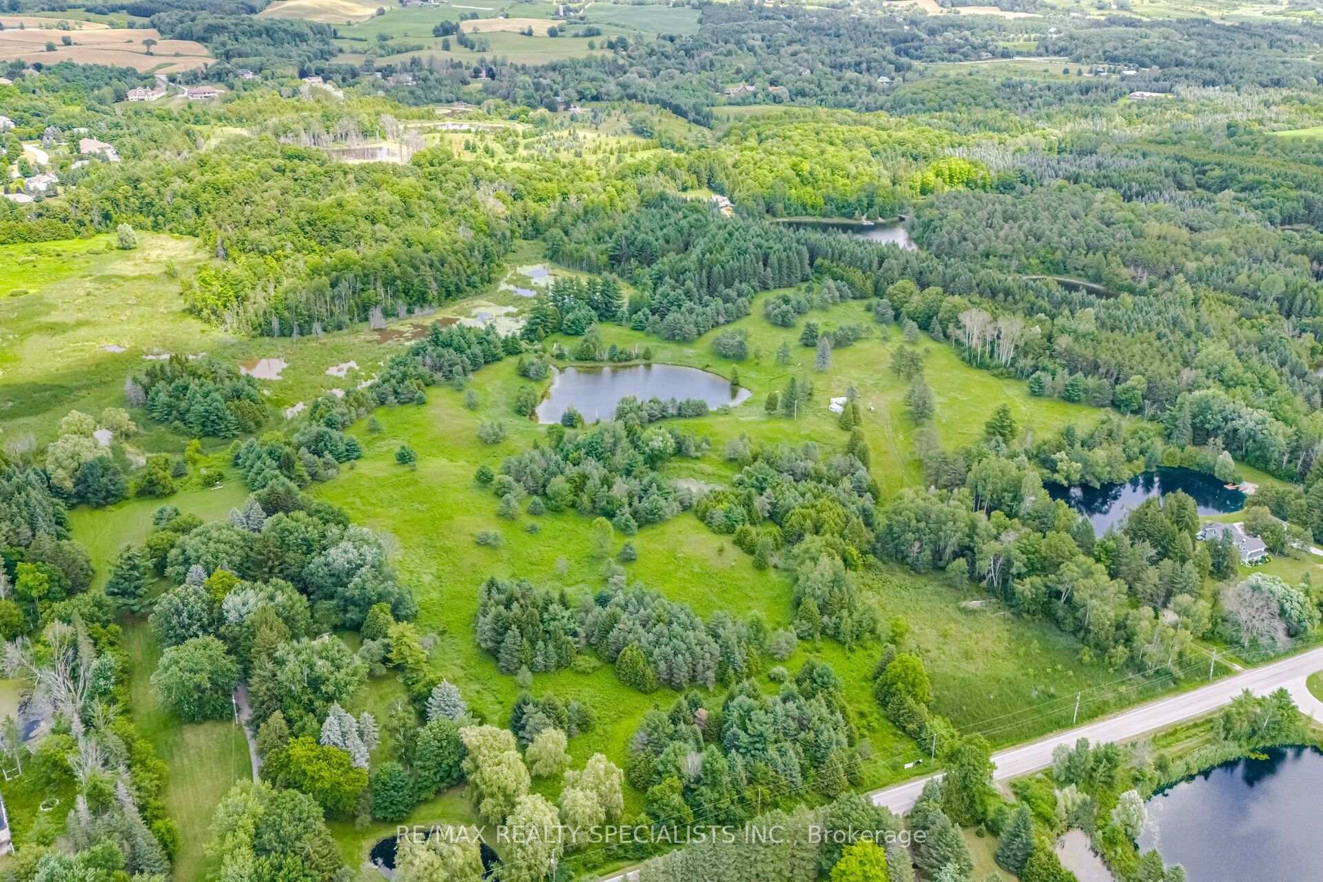 Photo 3 of 15441 Mount Pleasant Road, Caledon, Palgrave — HOMEH