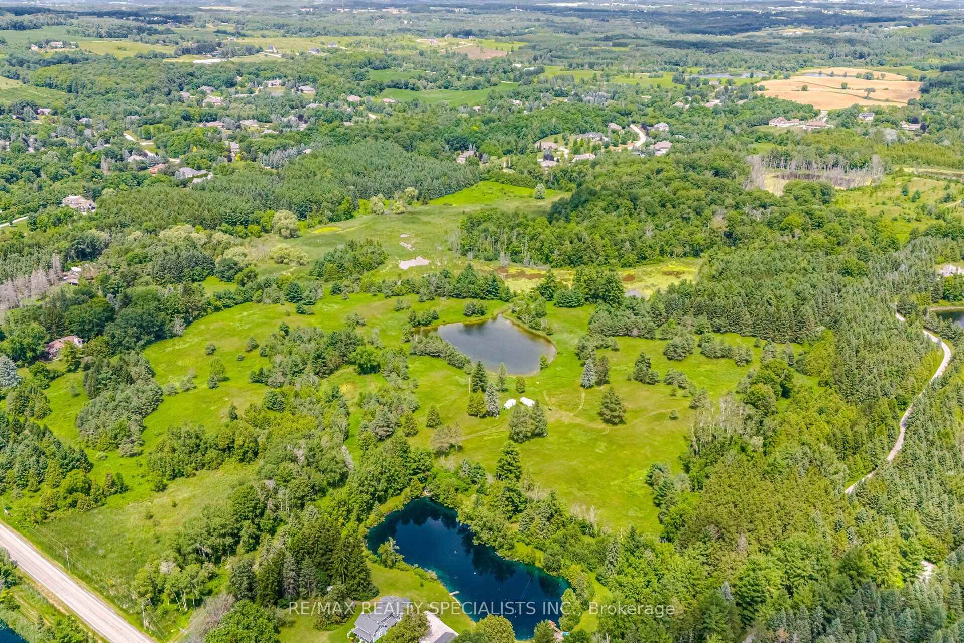 Photo 4 of 15441 Mount Pleasant Road, Caledon, Palgrave — HOMEH
