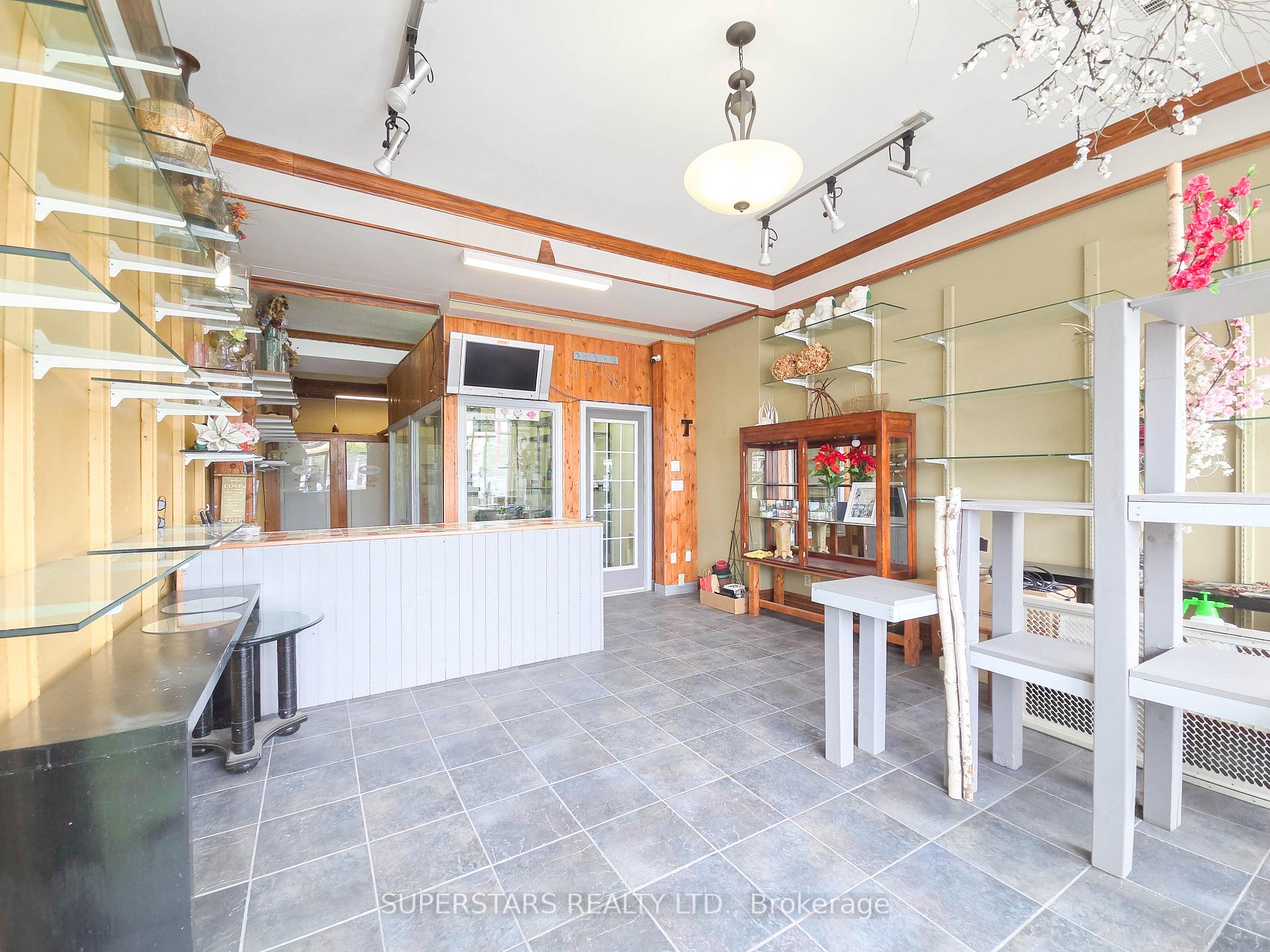 Photo 7 of 856 Wilson Avenue, North York, Downsview-Roding-CFB — HOMEH