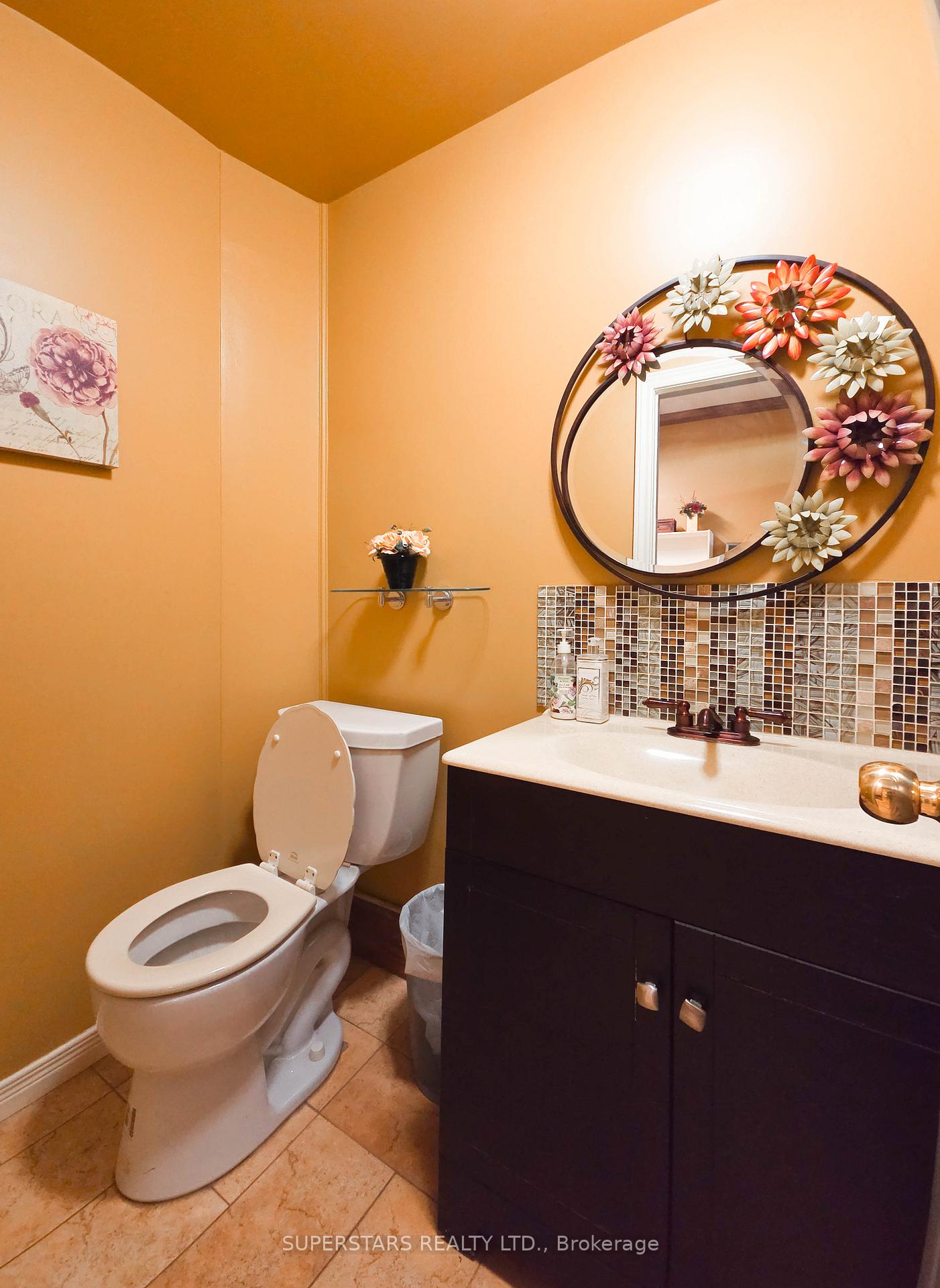 Photo 14 of 856 Wilson Avenue, North York, Downsview-Roding-CFB — HOMEH