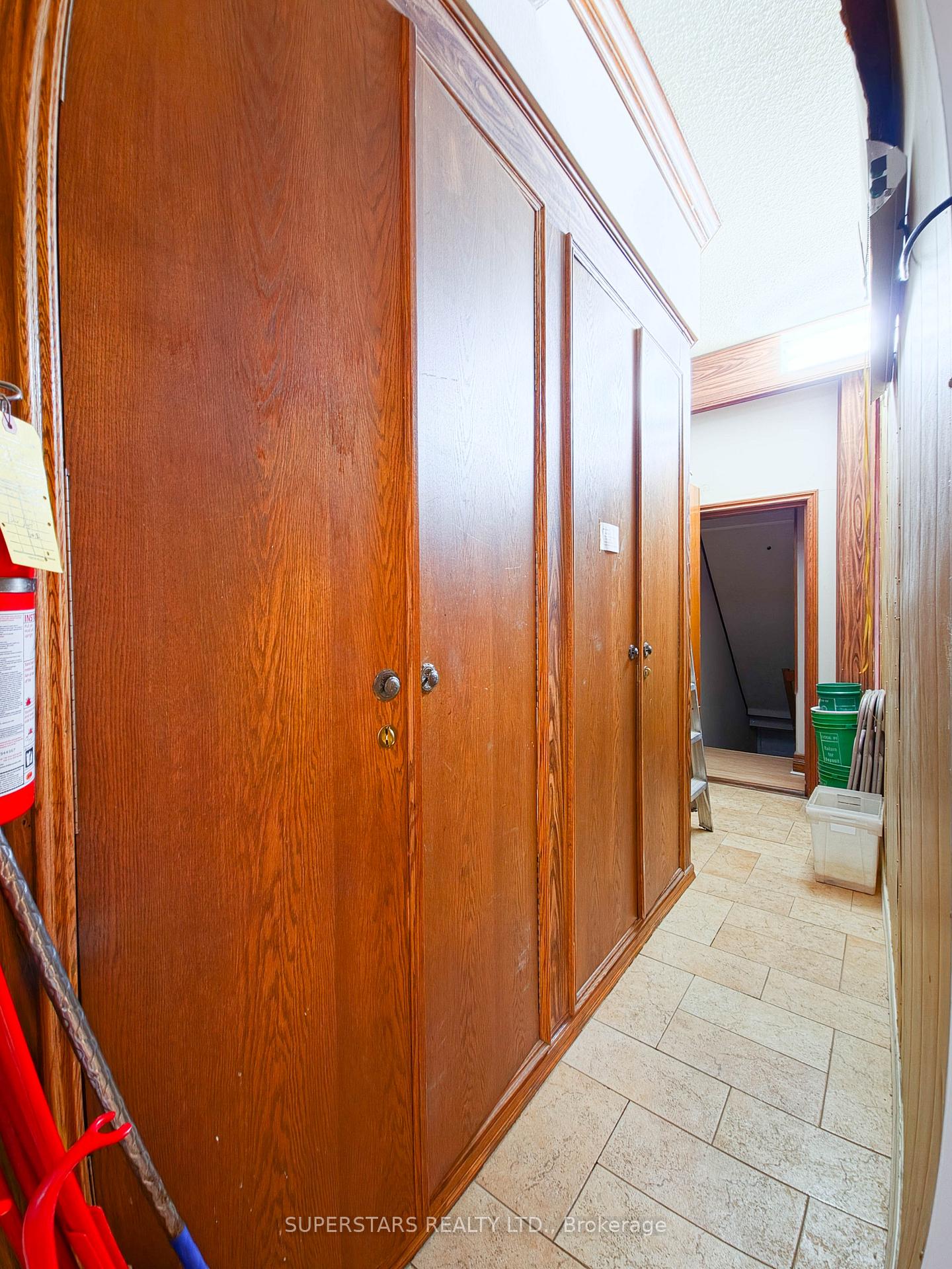 Photo 15 of 856 Wilson Avenue, North York, Downsview-Roding-CFB — HOMEH