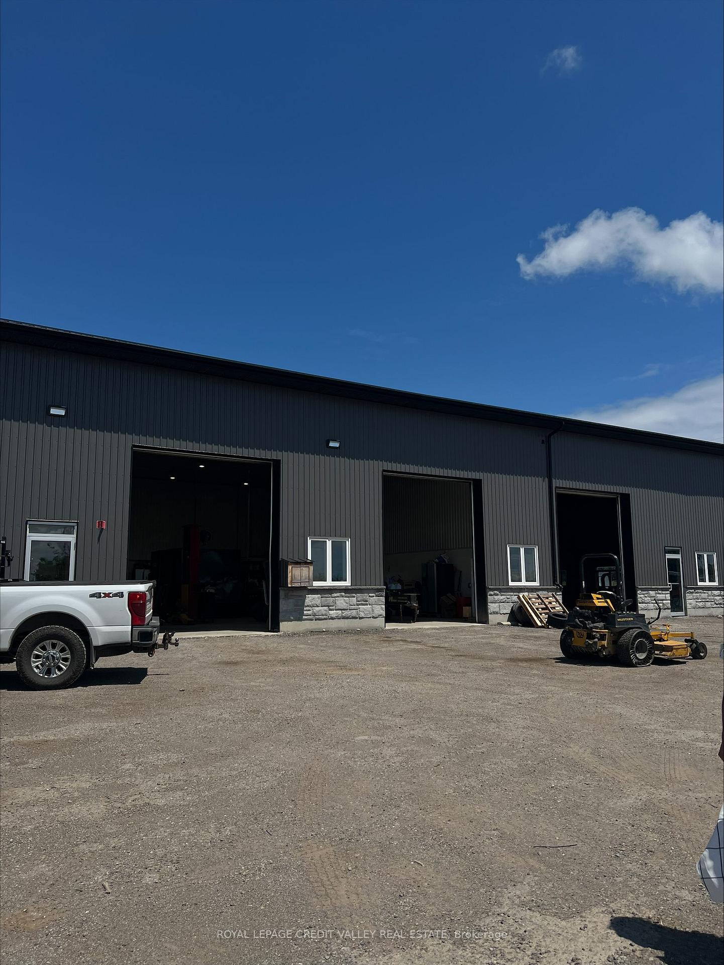 Photo 3 of 4430 Trafalgar Road, Milton, Rural Trafalgar — HOMEH