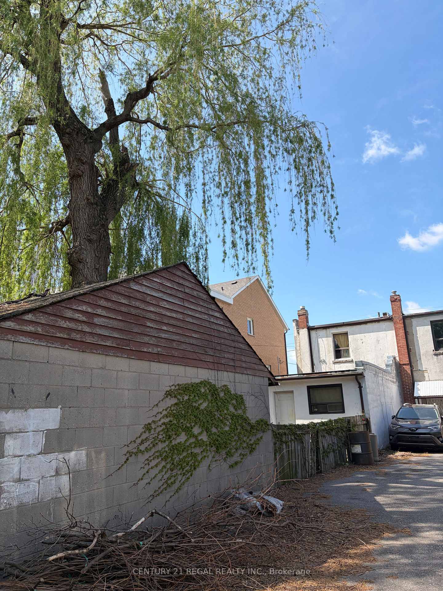 Photo 15 of 1615 Weston Road, North York, Weston — HOMEH