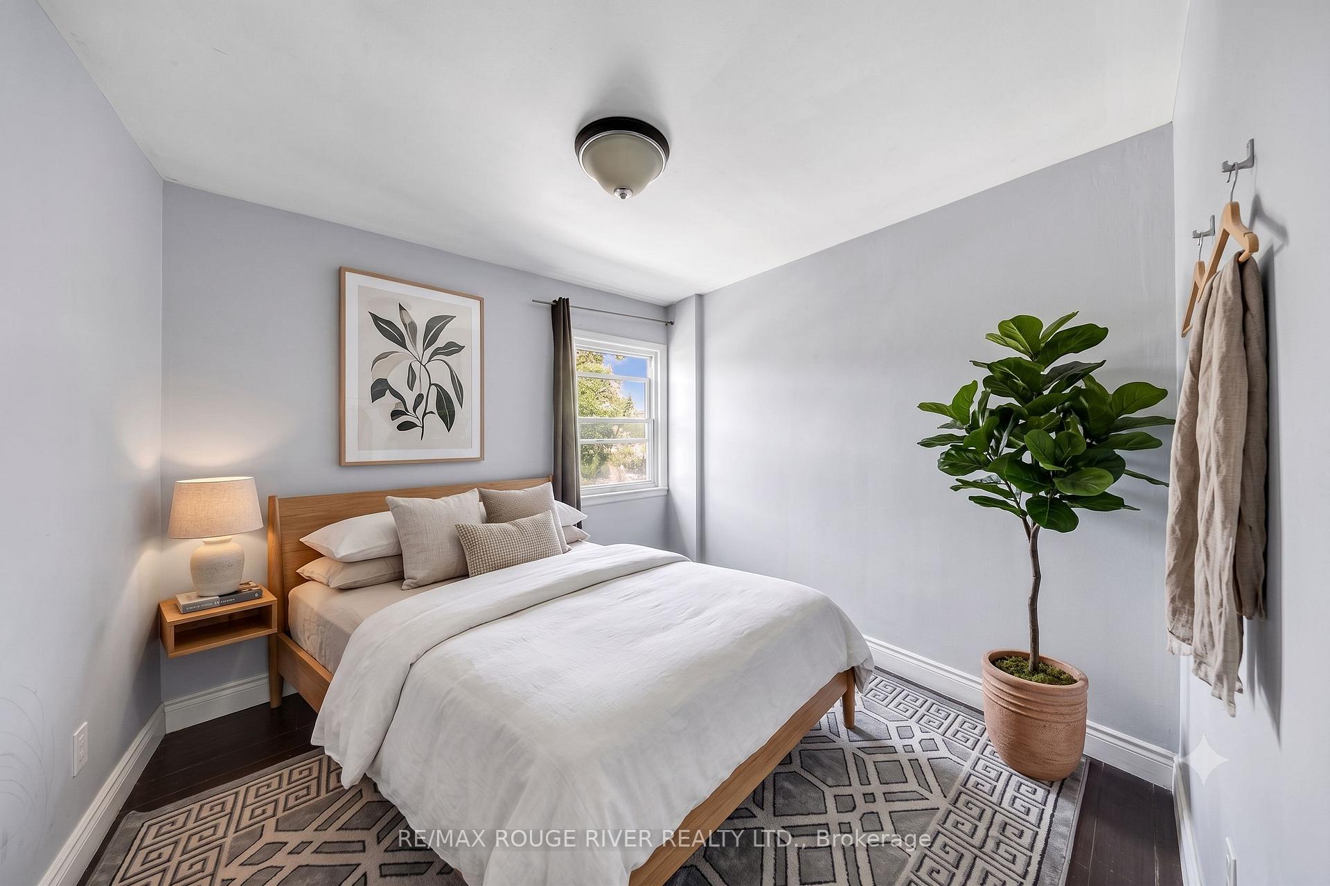 Photo 25 of 2282 Islington Avenue, Etobicoke, Rexdale-Kipling — HOMEH