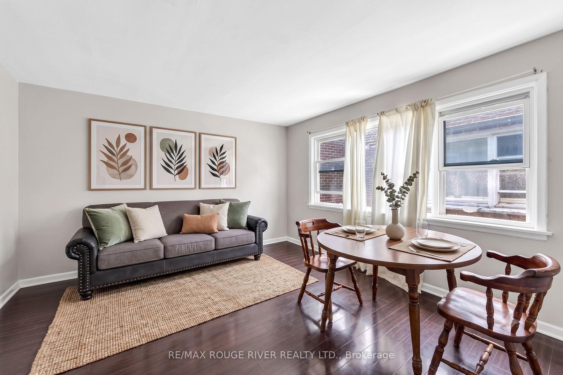 Photo 30 of 2282 Islington Avenue, Etobicoke, Rexdale-Kipling — HOMEH