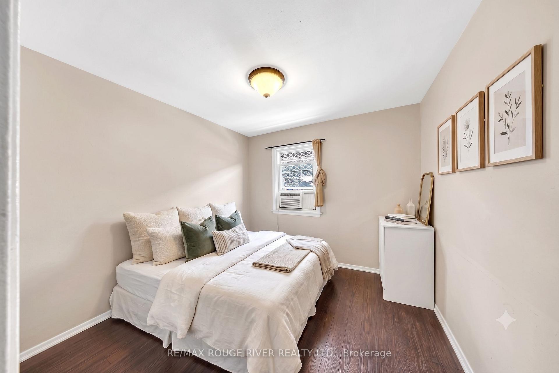 Photo 36 of 2282 Islington Avenue, Etobicoke, Rexdale-Kipling — HOMEH
