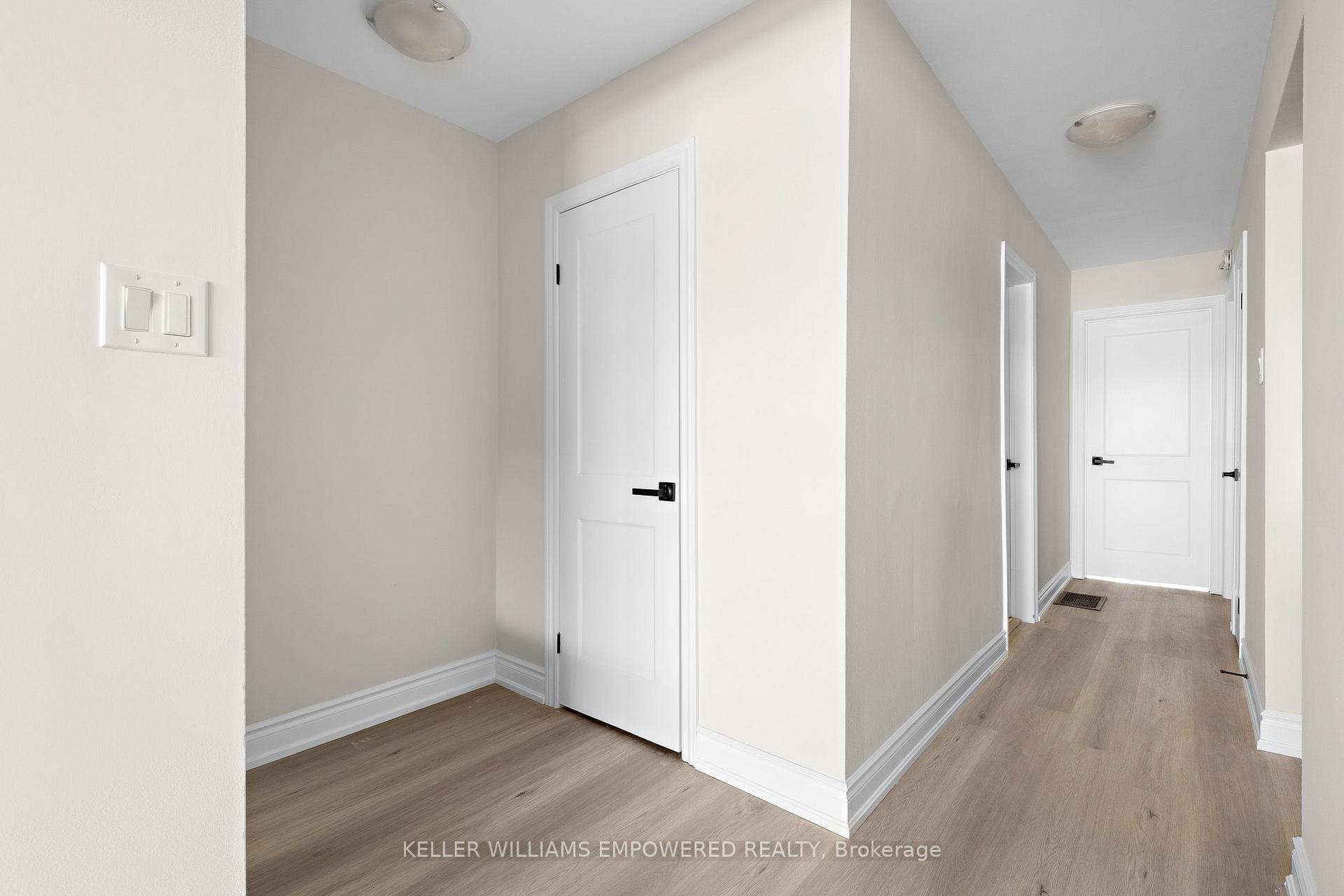 Photo 14 of 3019 Islington Avenue, North York, Humber Summit — HOMEH