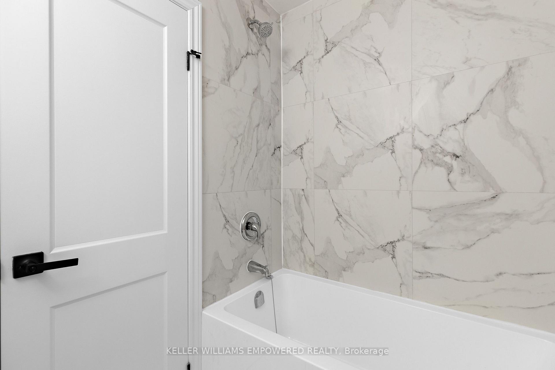 Photo 16 of 3019 Islington Avenue, North York, Humber Summit — HOMEH