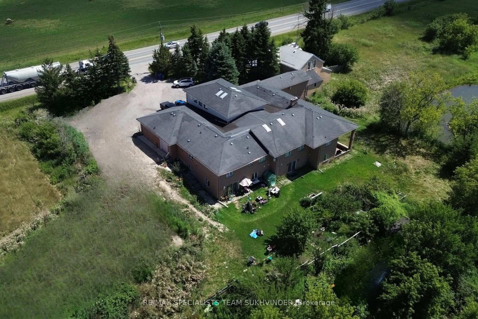Photo 5 of 7048 King Street, Caledon, Rural Caledon — HOMEH