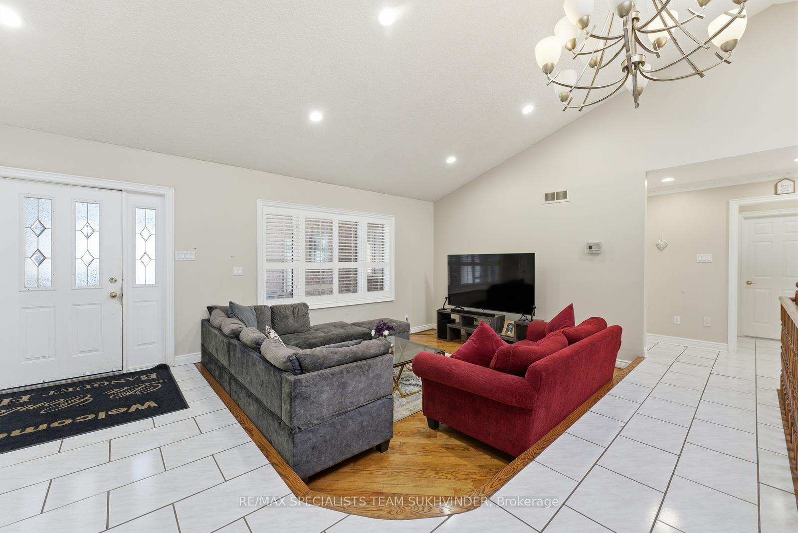 Photo 17 of 7048 King Street, Caledon, Rural Caledon — HOMEH