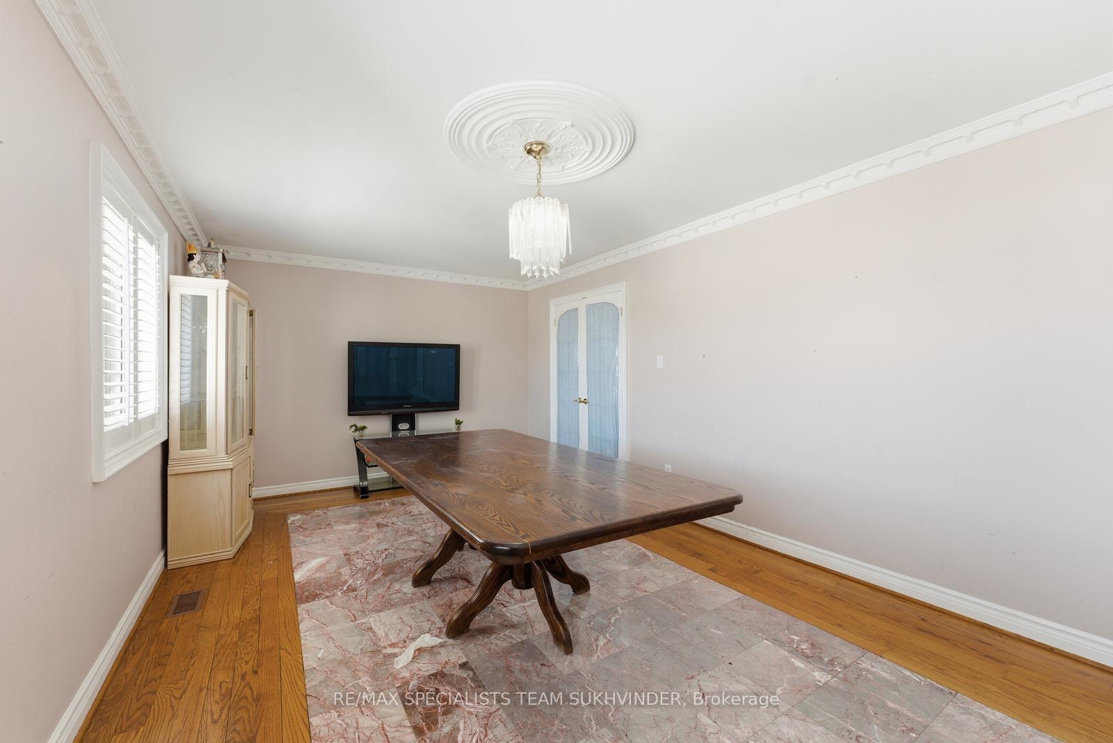 Photo 19 of 7048 King Street, Caledon, Rural Caledon — HOMEH