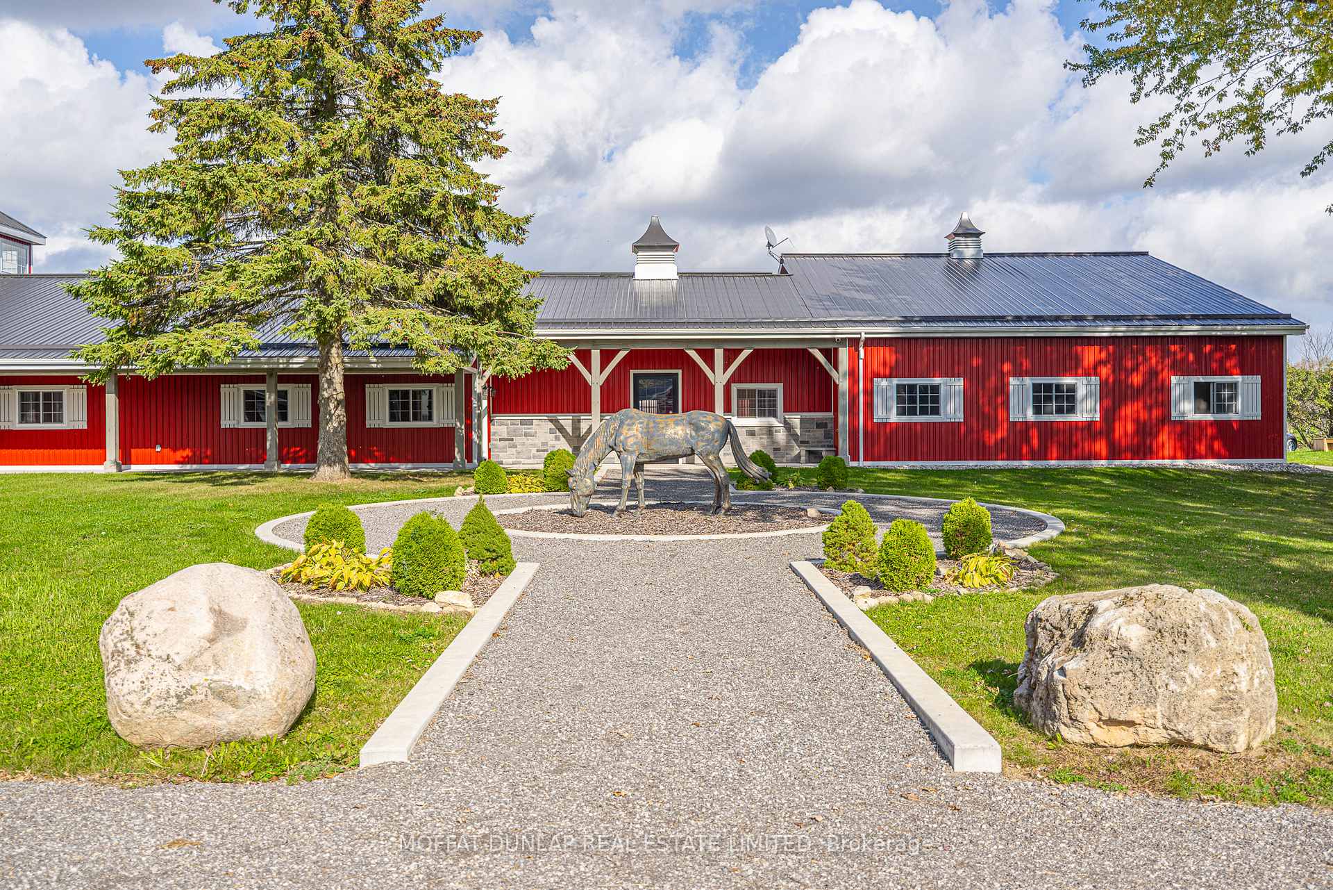 Photo of 18095 Horseshoe Hill Road