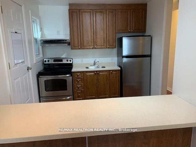 Photo 7 of 1620 Bloor Street W, Toronto, High Park North — HOMEH