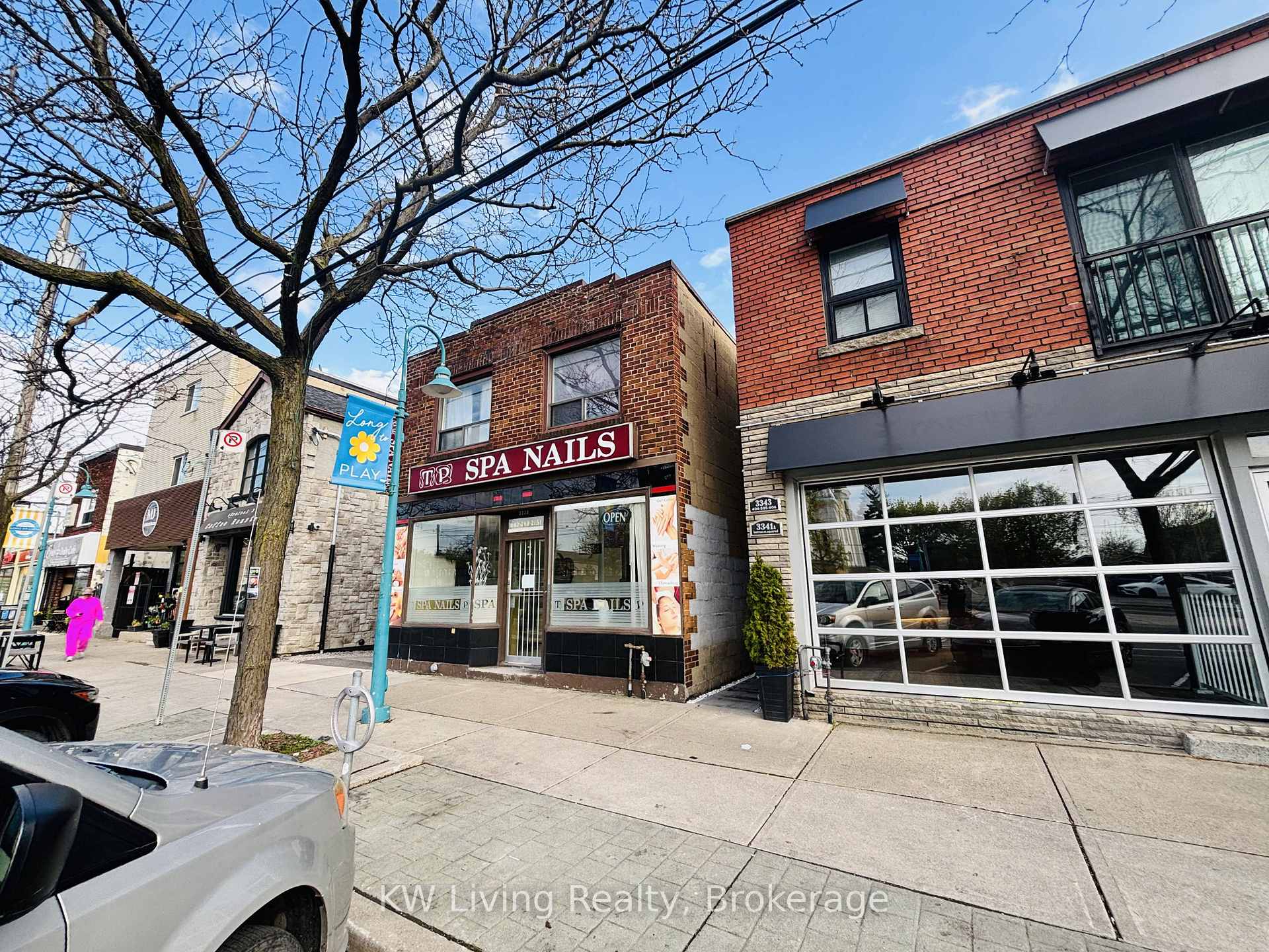 Photo 3 of 3339 Lake Shore Boulevard W, Etobicoke, Long Branch — HOMEH