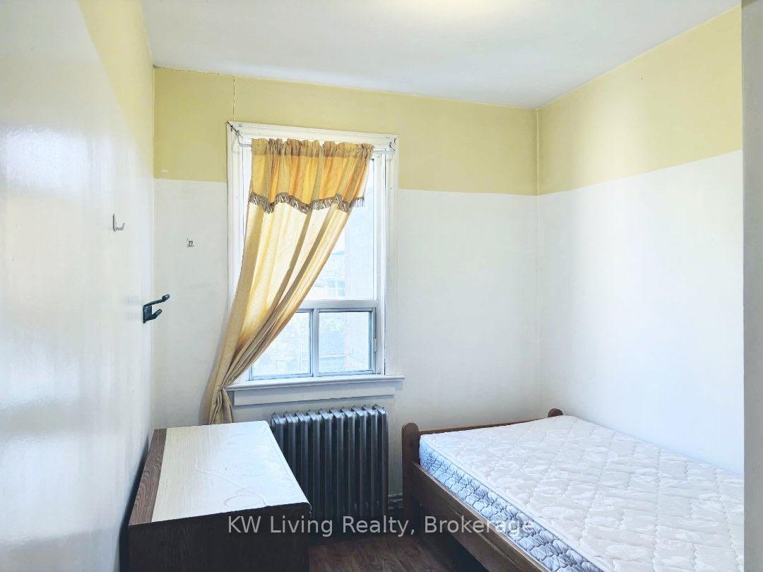 Photo 20 of 3339 Lake Shore Boulevard W, Etobicoke, Long Branch — HOMEH