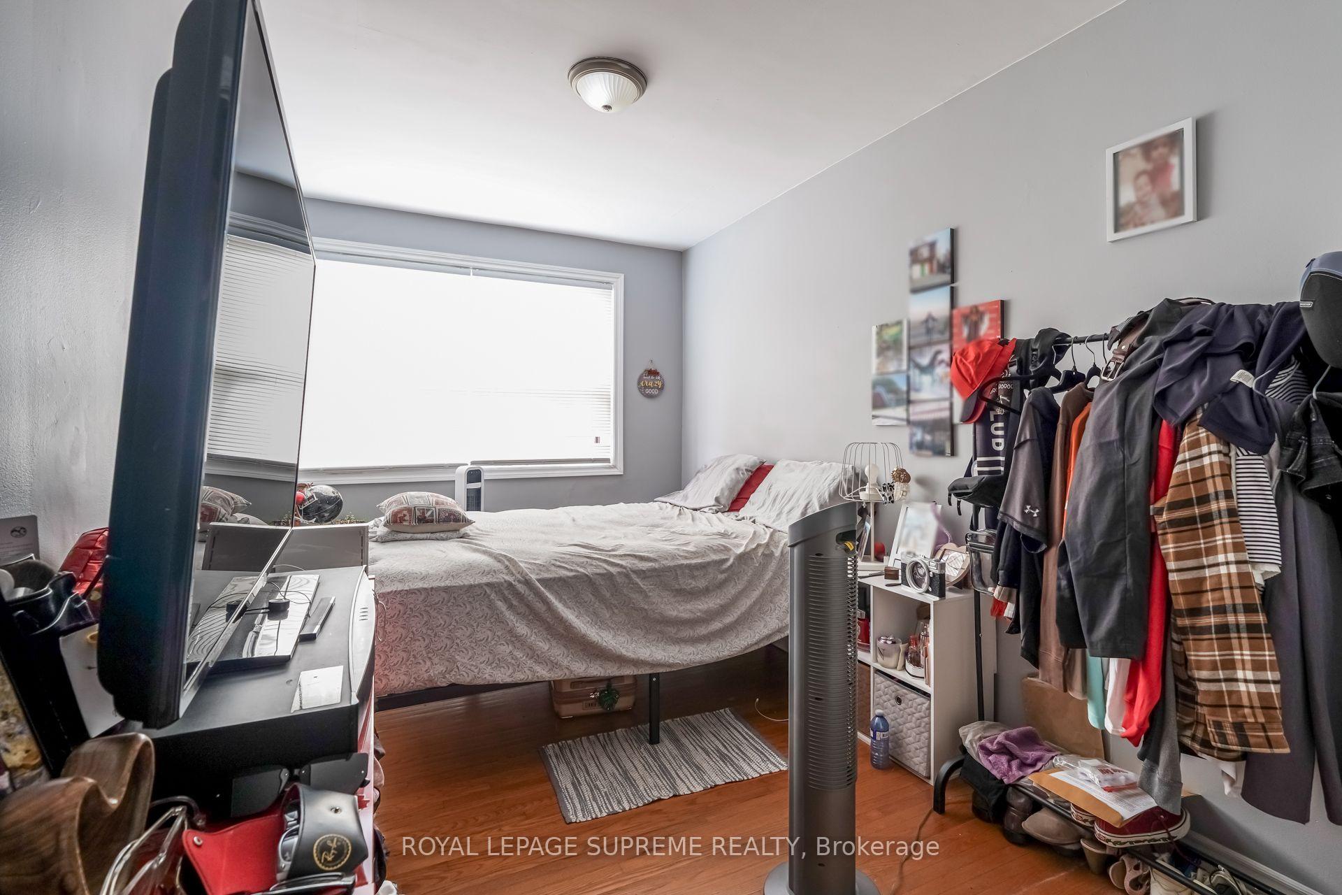 Photo 32 of 1671 St Clair Avenue W, Toronto, Weston-Pellam Park — HOMEH