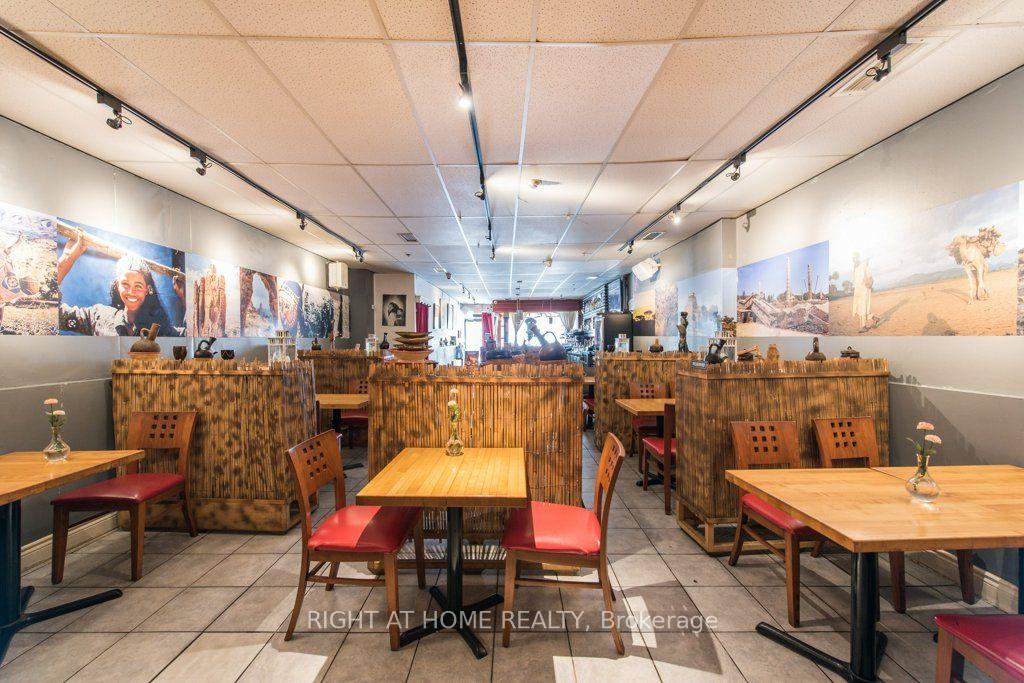Photo 4 of 812 Bloor Street W, Toronto, Dovercourt-Wallace Emerson-Junction — HOMEH