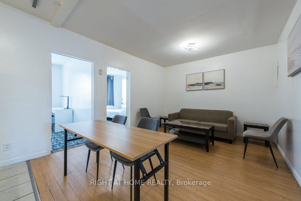 Photo 23 of 812 Bloor Street W, Toronto, Dovercourt-Wallace Emerson-Junction — HOMEH