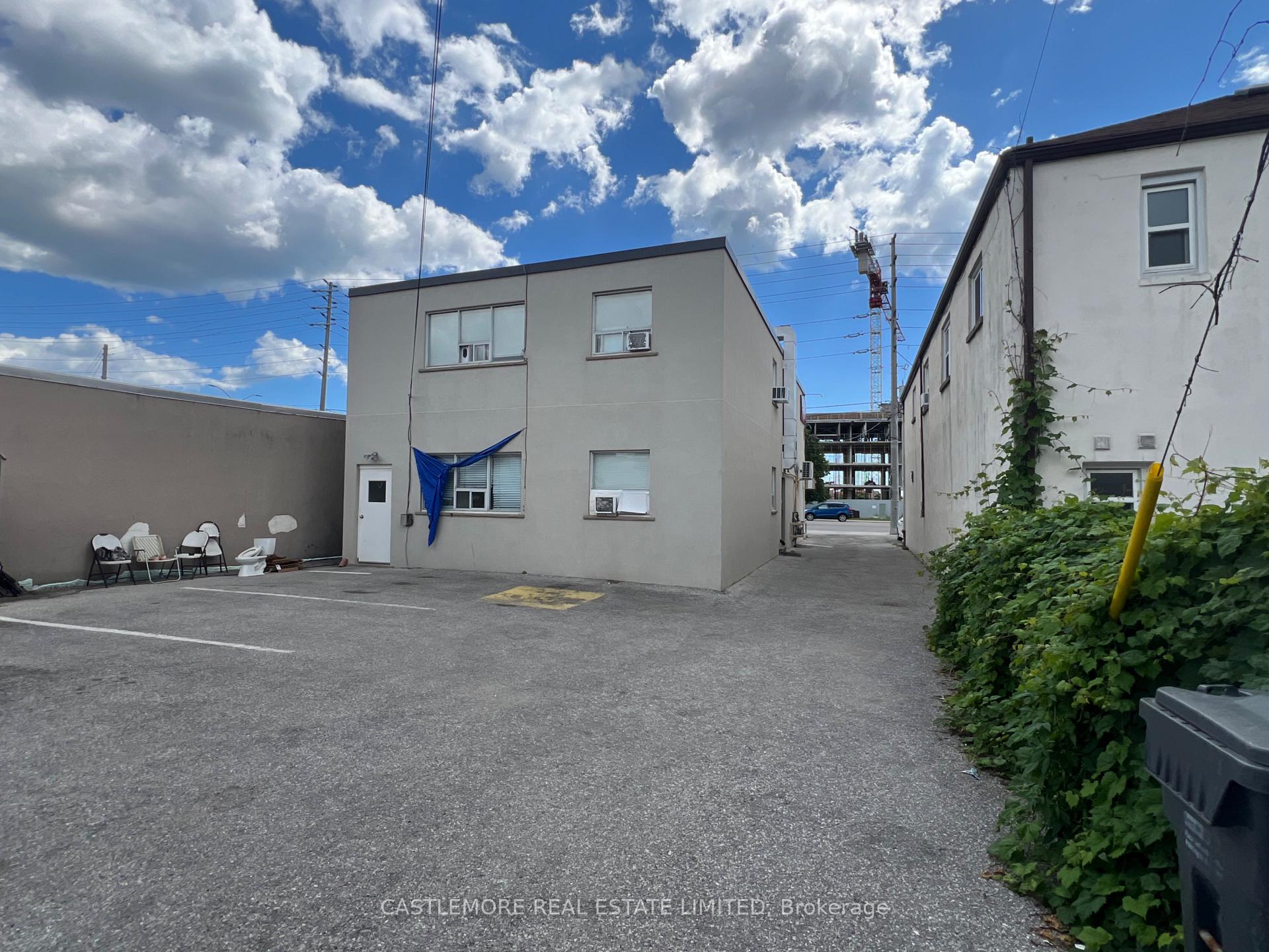 Photo 2 of 803 lakeshore Road, Mississauga, Lakeview — HOMEH