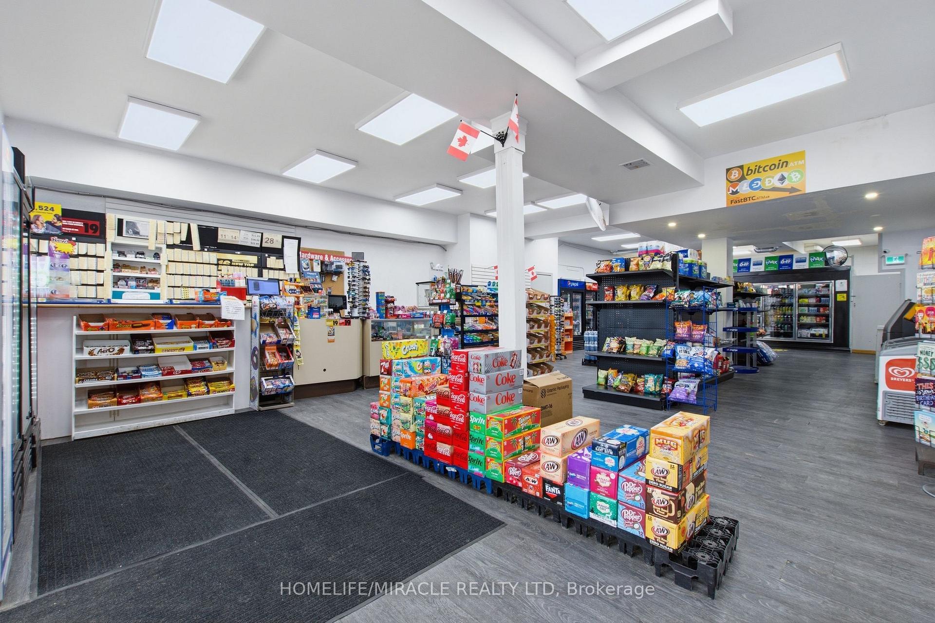 Photo 4 of 126 Main Street North, Halton Hills, Acton — HOMEH
