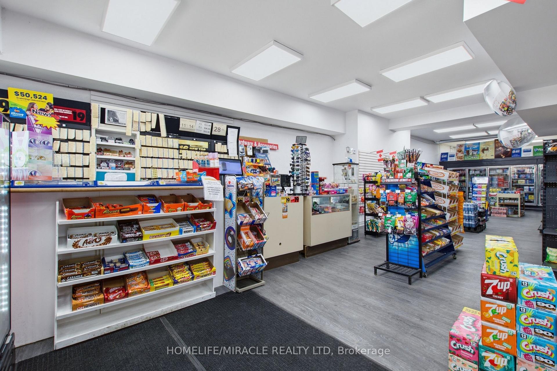 Photo 7 of 126 Main Street North, Halton Hills, Acton — HOMEH