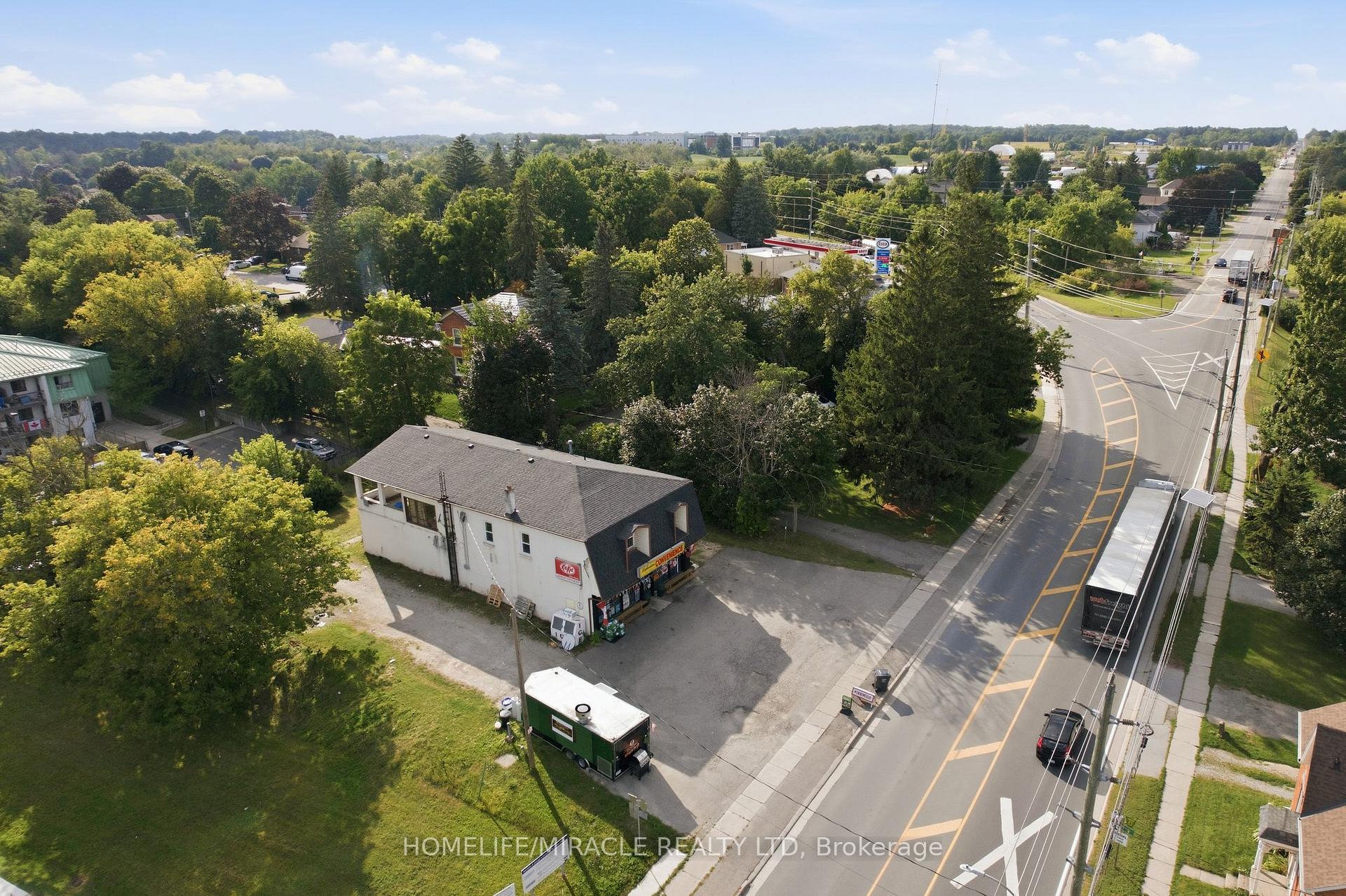 Photo 47 of 126 Main Street North, Halton Hills, Acton — HOMEH