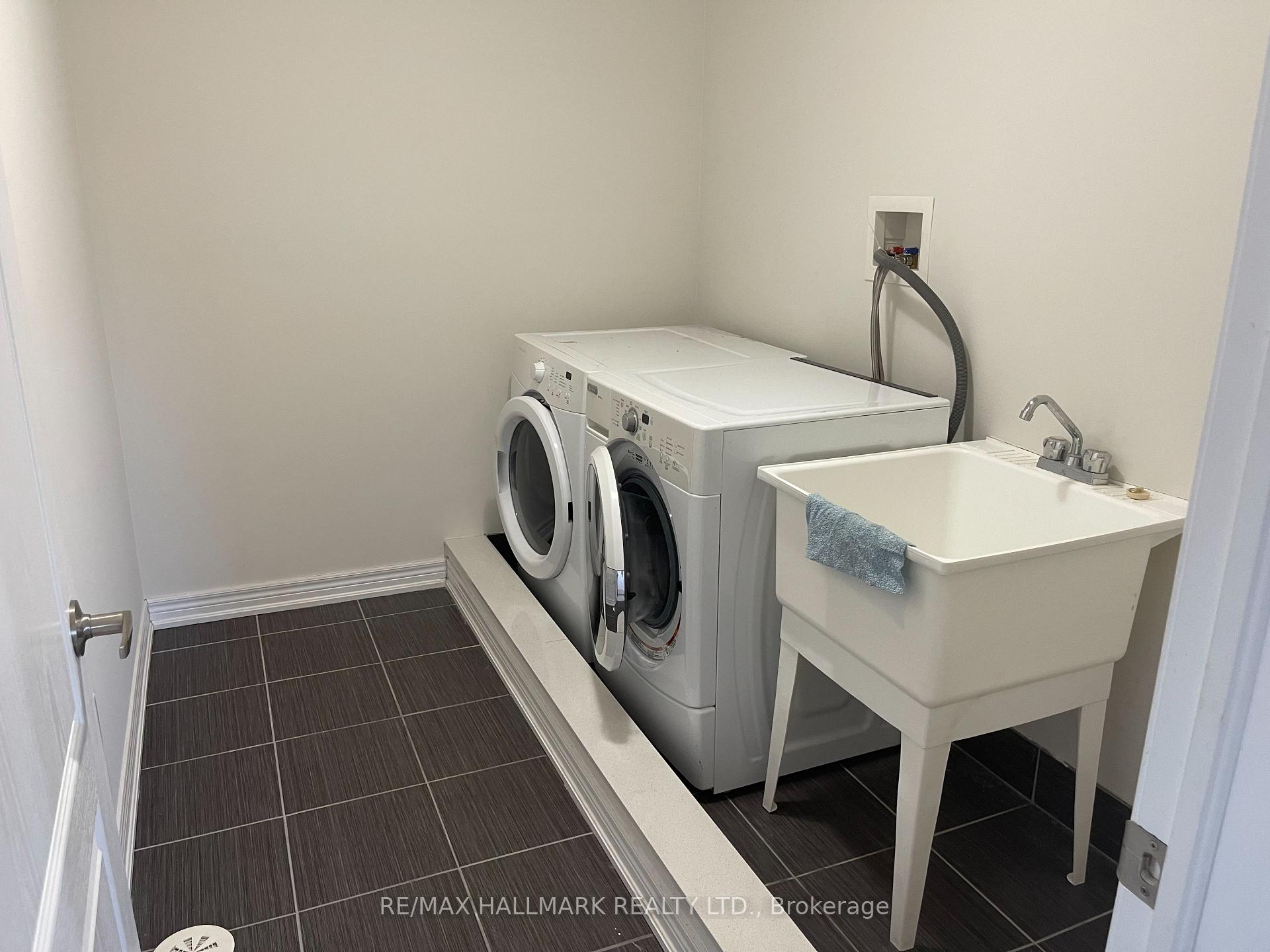 Photo 11 of 152 Inspire Boulevard, Brampton, Sandringham-Wellington North — HOMEH