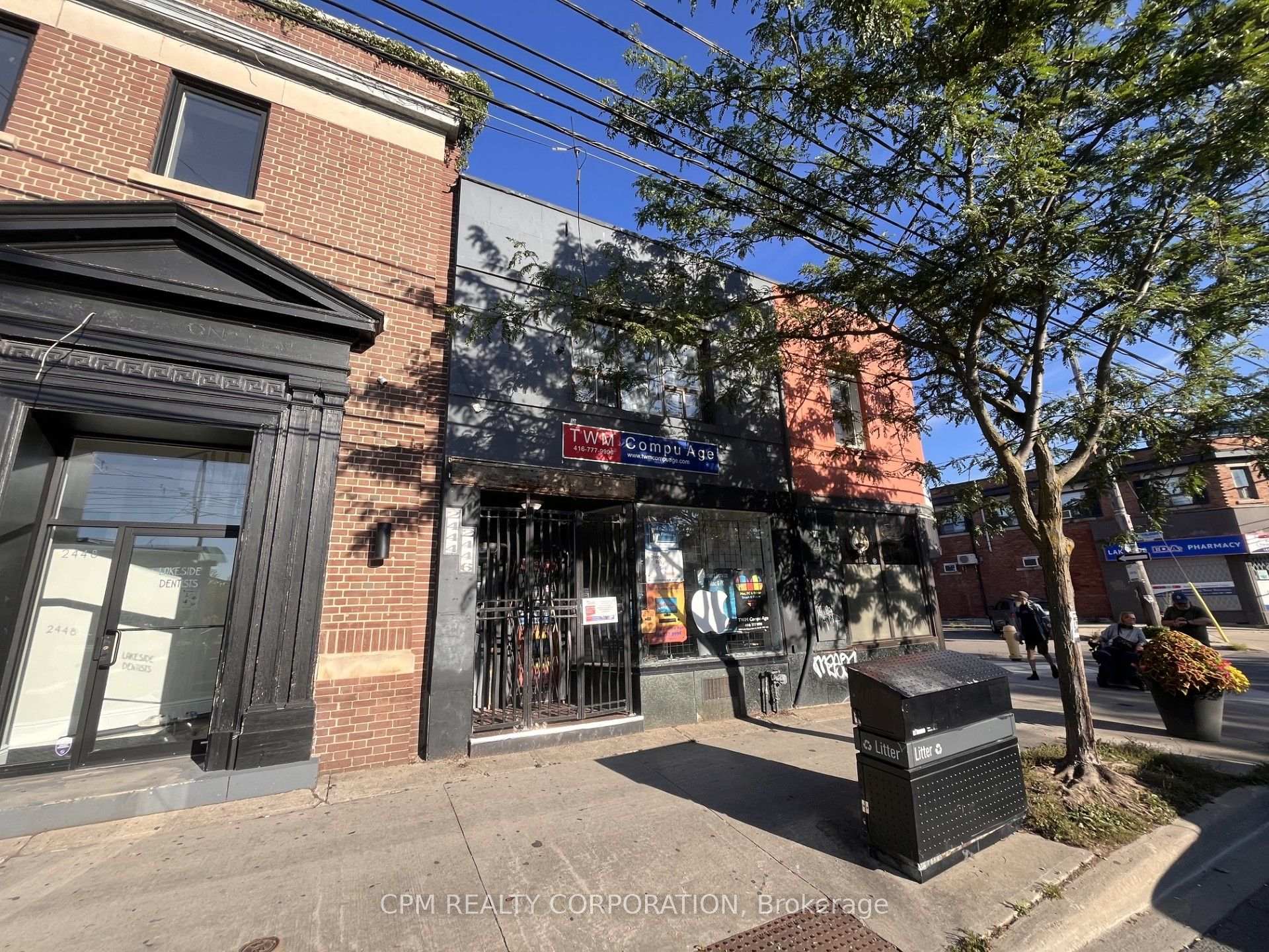 Front of 2444-2446 Lake Shore Boulevard W