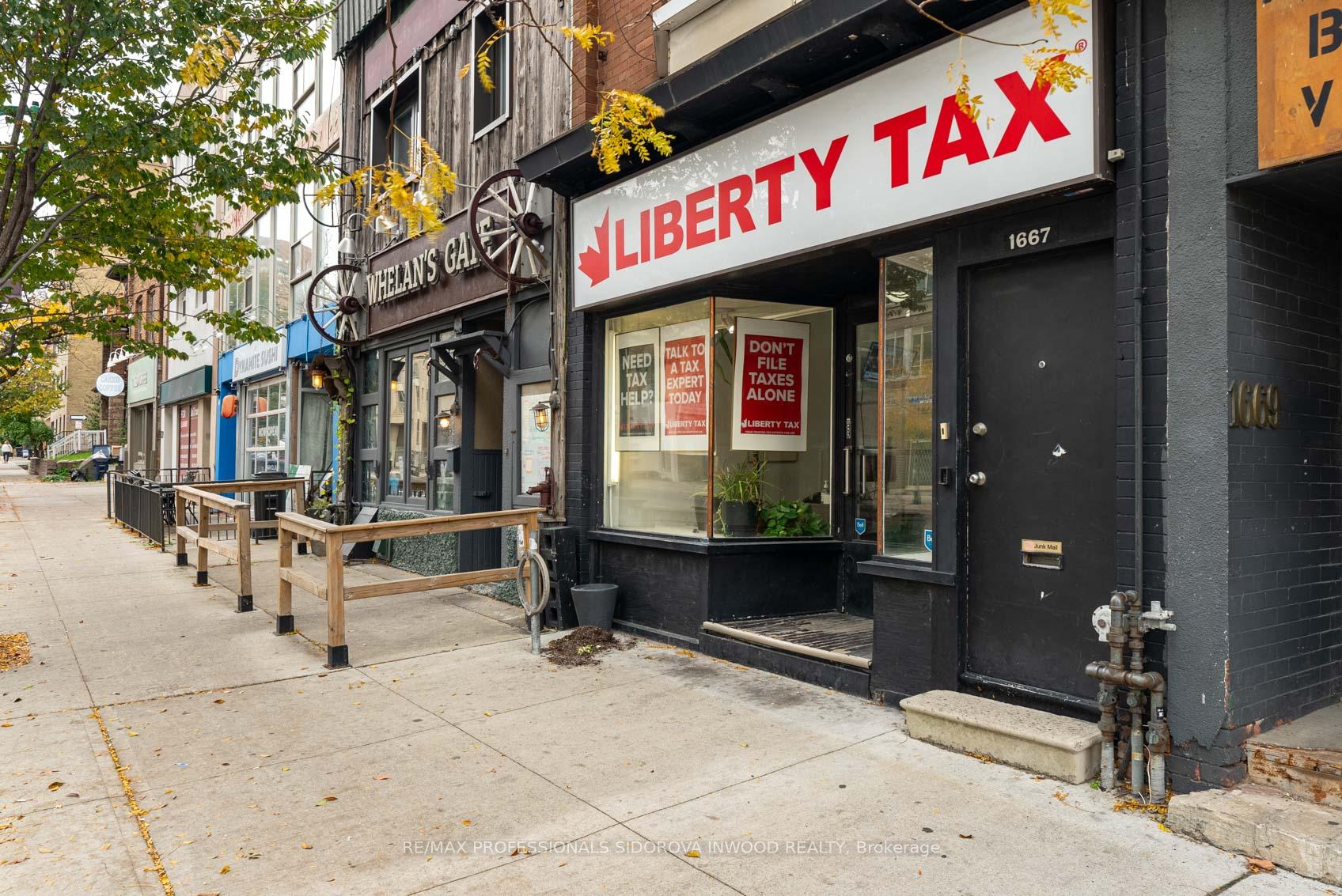 Photo 3 of 1665 Bloor Street W, Toronto, High Park-Swansea — HOMEH