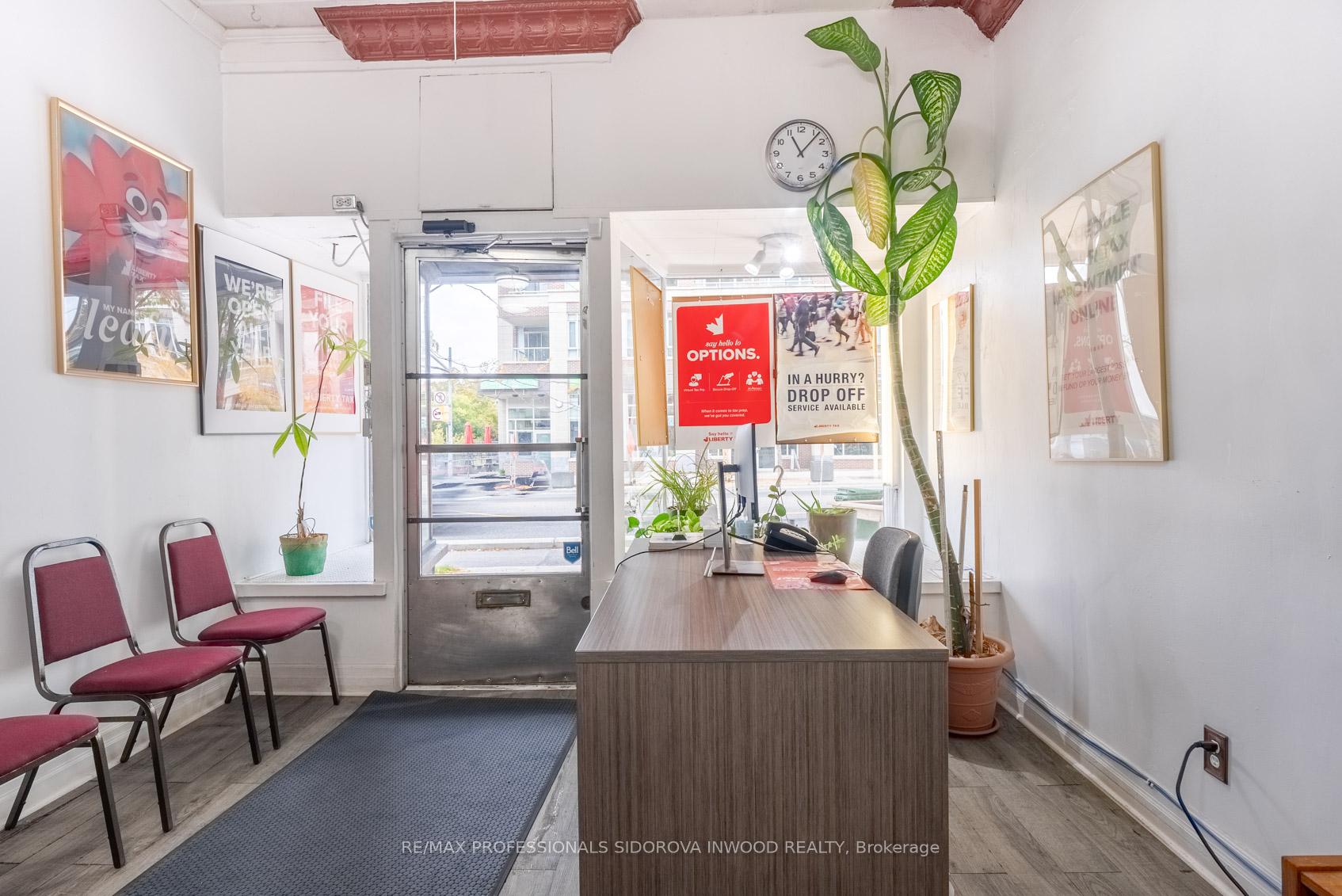 Photo 6 of 1665 Bloor Street W, Toronto, High Park-Swansea — HOMEH