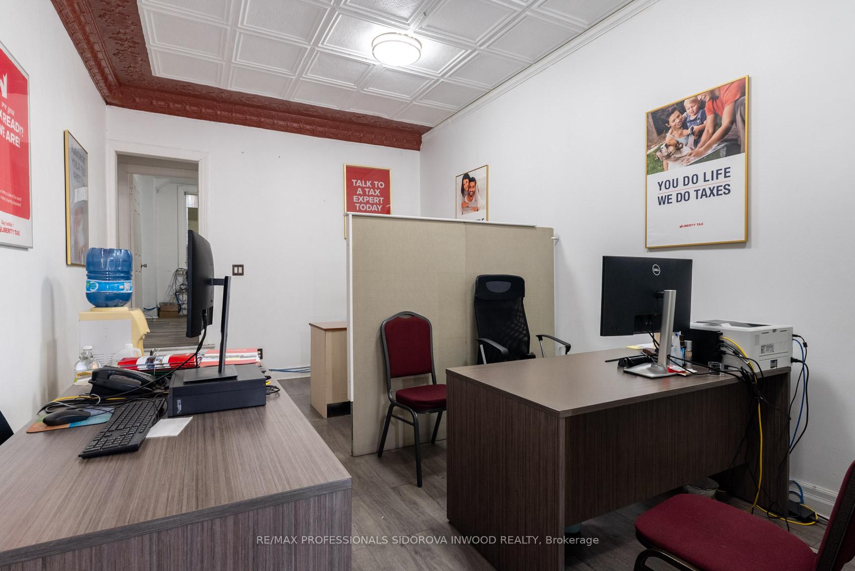 Photo 7 of 1665 Bloor Street W, Toronto, High Park-Swansea — HOMEH