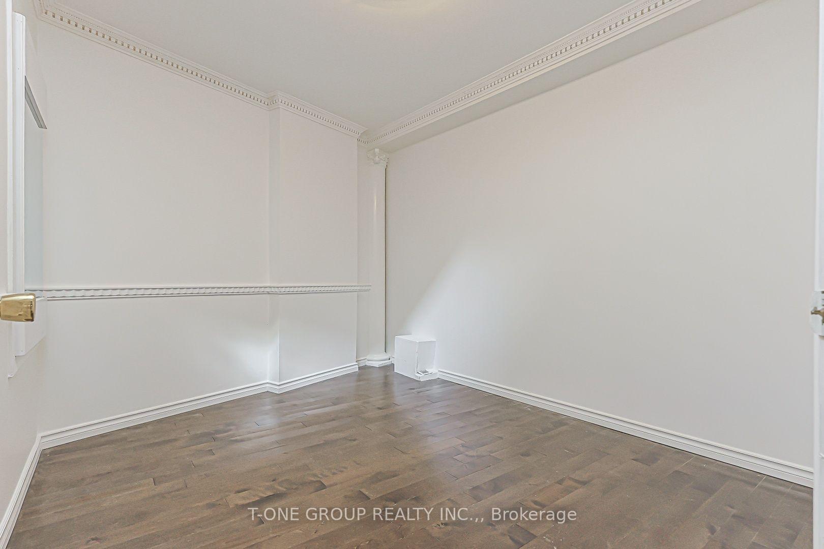 Photo 19 of 3287 Dundas Street W, Toronto, Junction Area — HOMEH