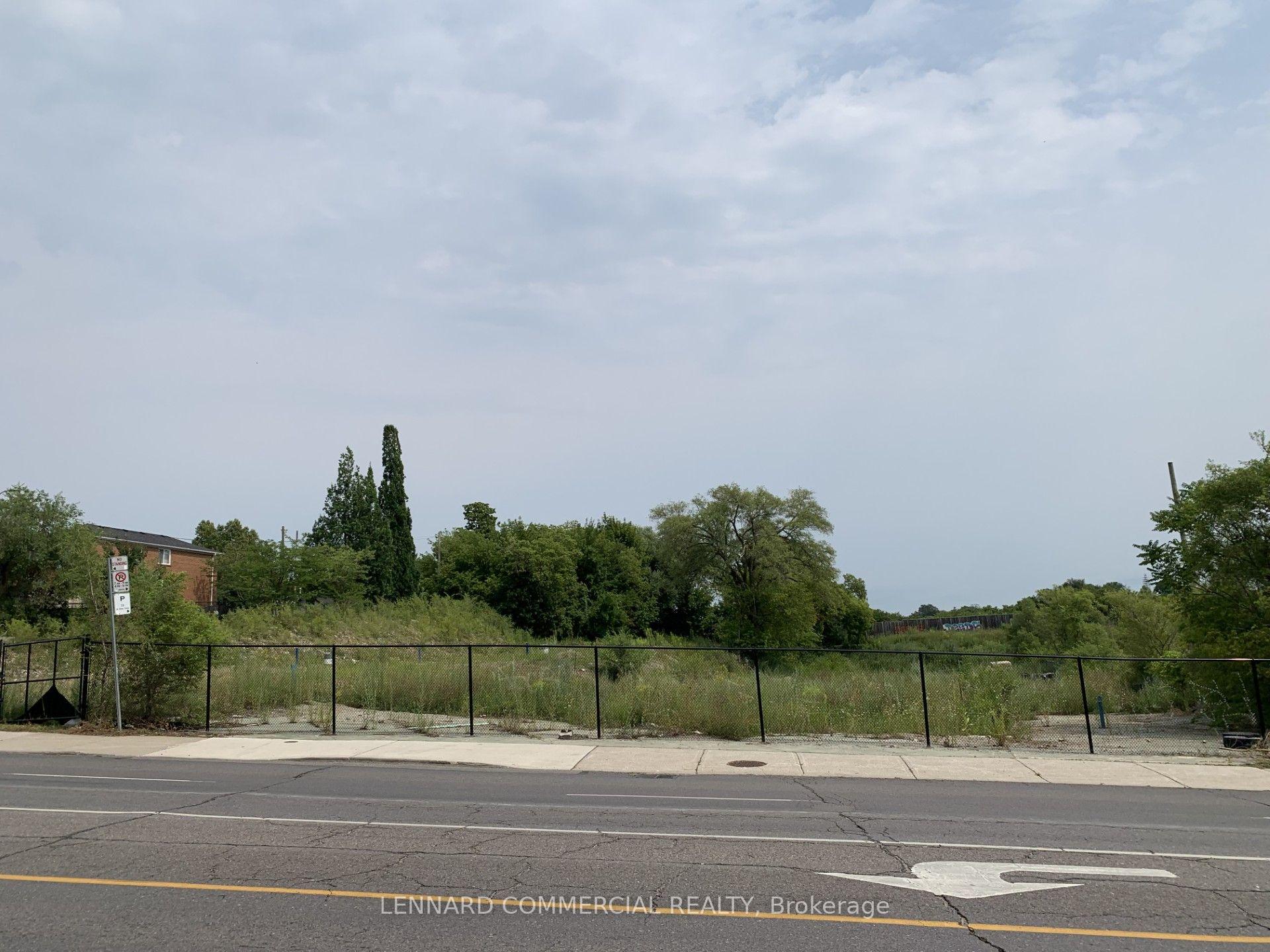 Photo 2 of 971 & 975 Weston Road, Toronto, Rockcliffe-Smythe — HOMEH