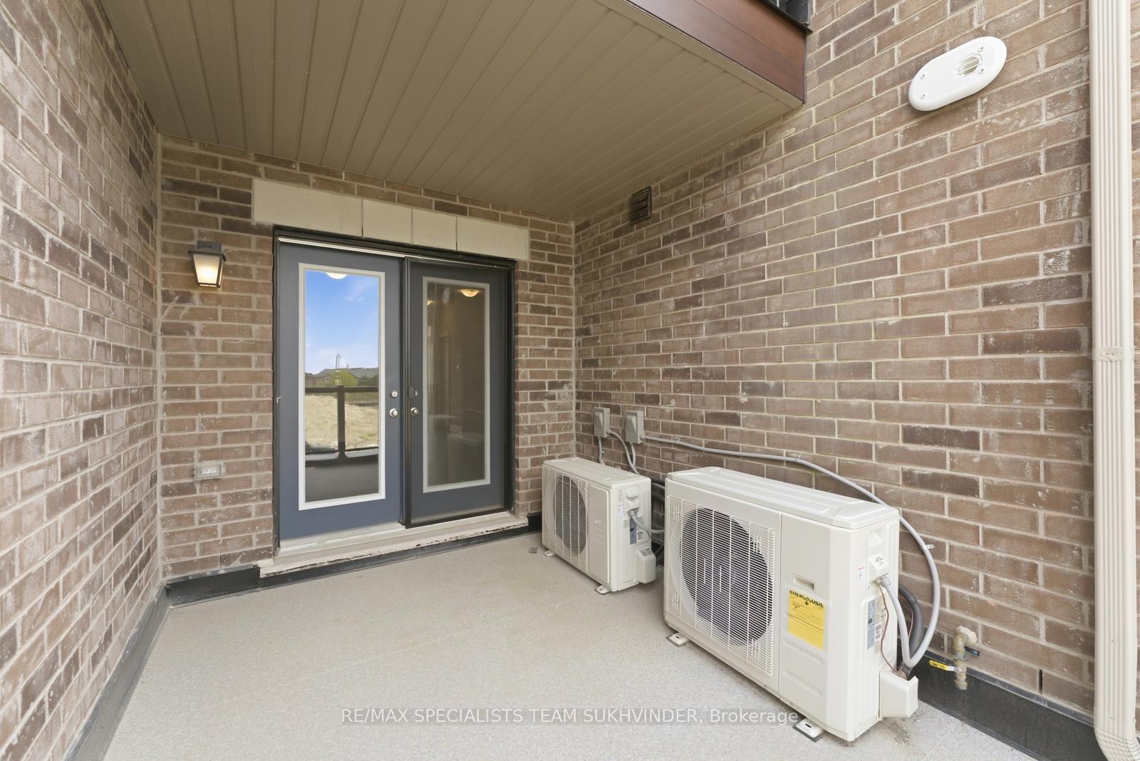 Photo 12 of 134 Falby Road, Brampton, Bram East — HOMEH
