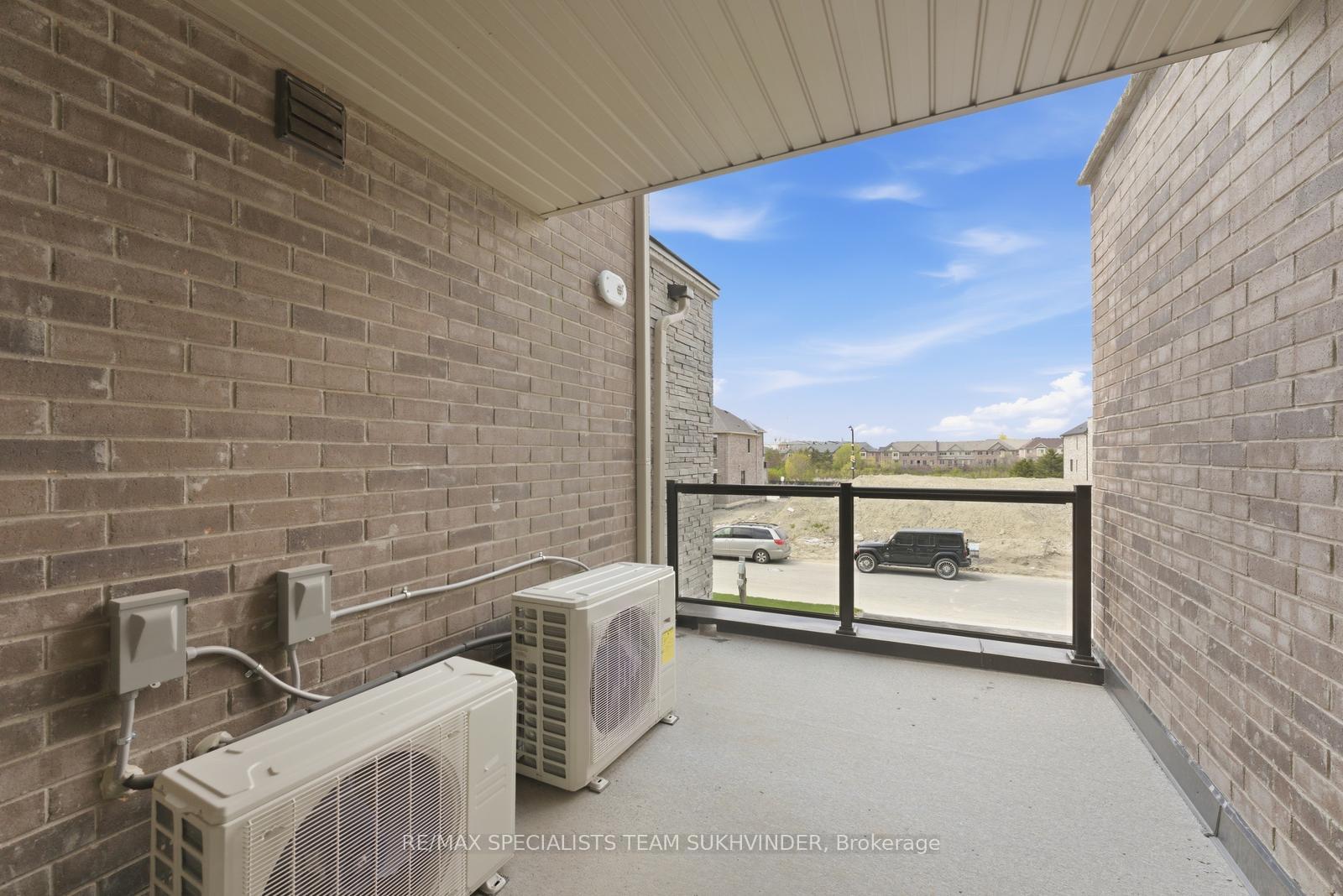 Photo 13 of 134 Falby Road, Brampton, Bram East — HOMEH