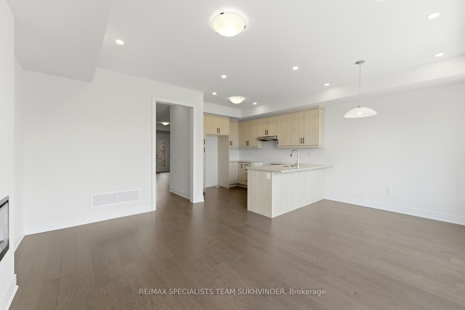 Photo 14 of 134 Falby Road, Brampton, Bram East — HOMEH
