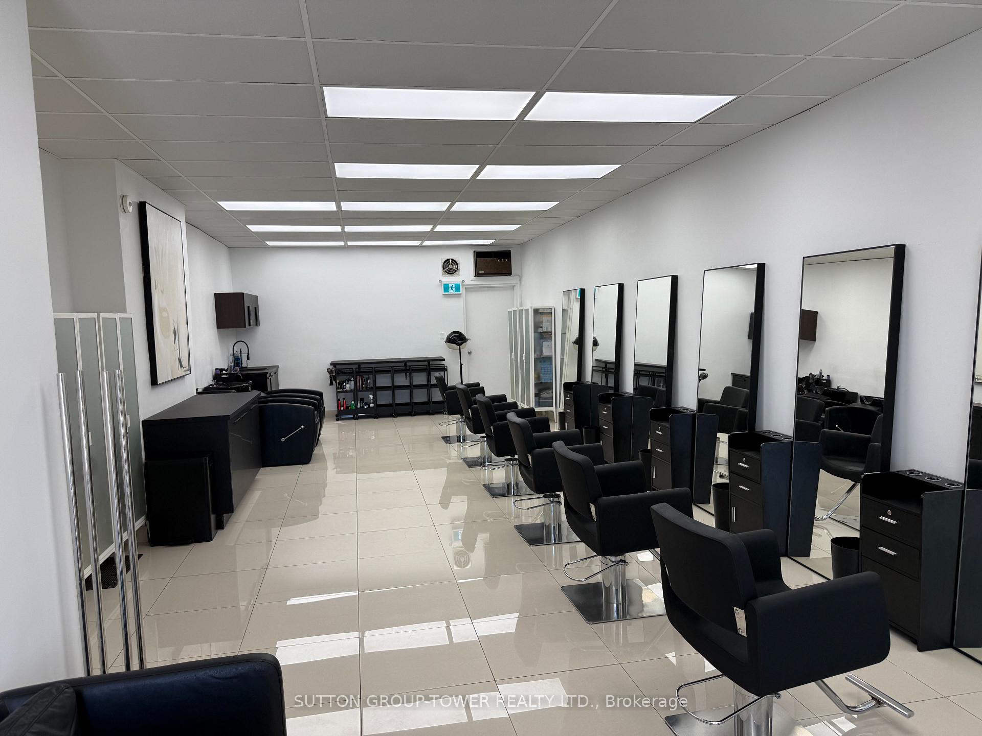 Photo 5 of 684 Wilson Avenue, North York, Downsview-Roding-CFB — HOMEH