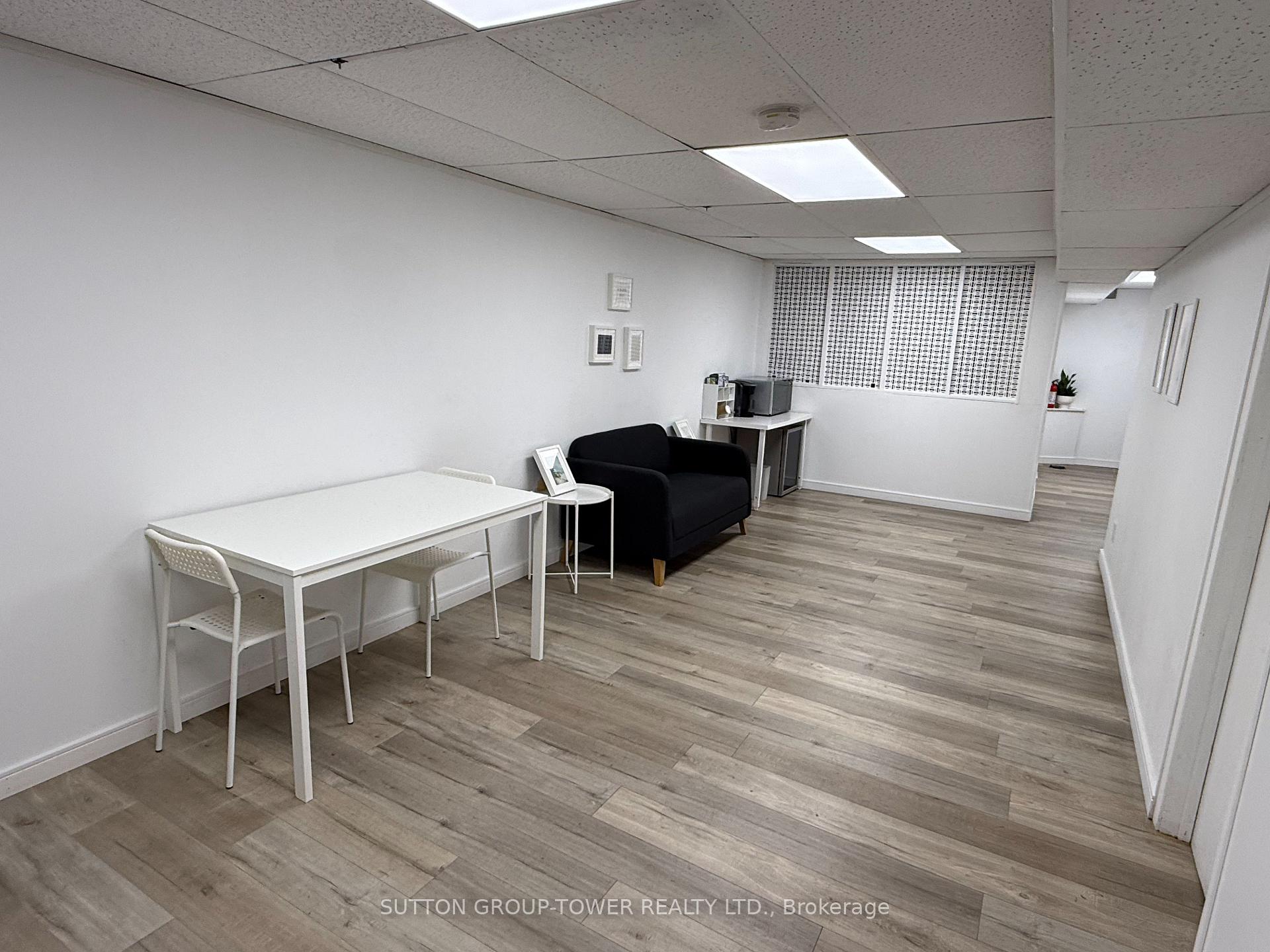Photo 8 of 684 Wilson Avenue, North York, Downsview-Roding-CFB — HOMEH